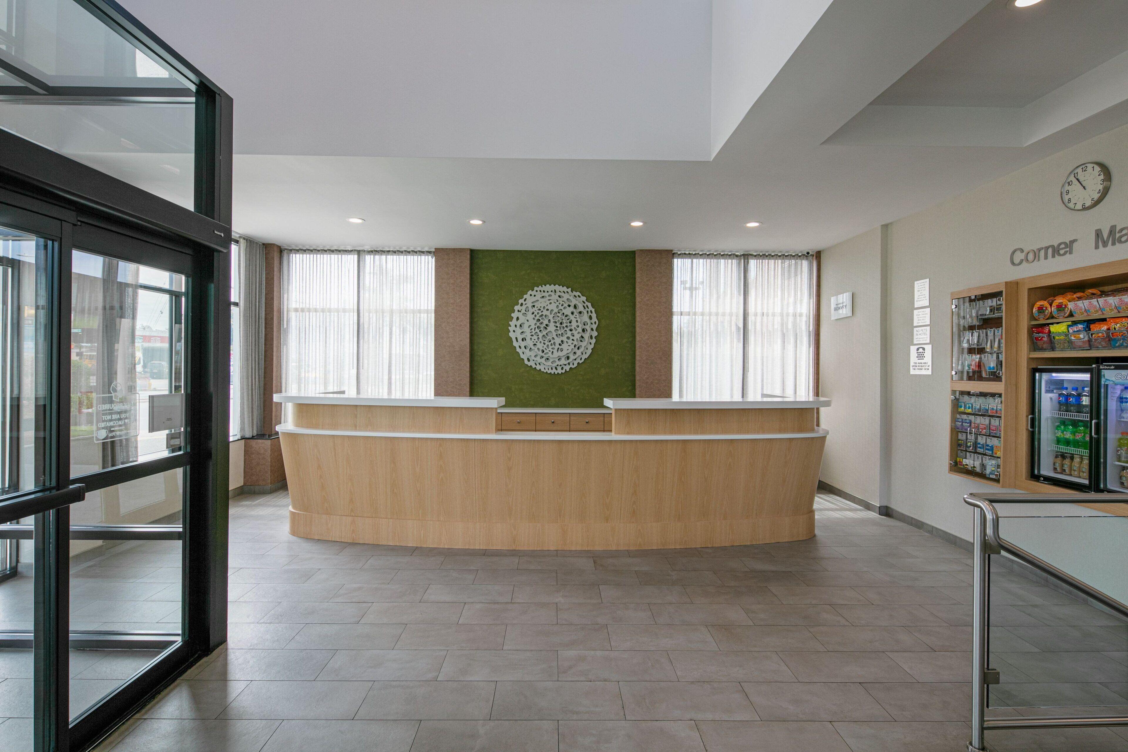 Hotel Fairfield By Marriott Jfk Airport