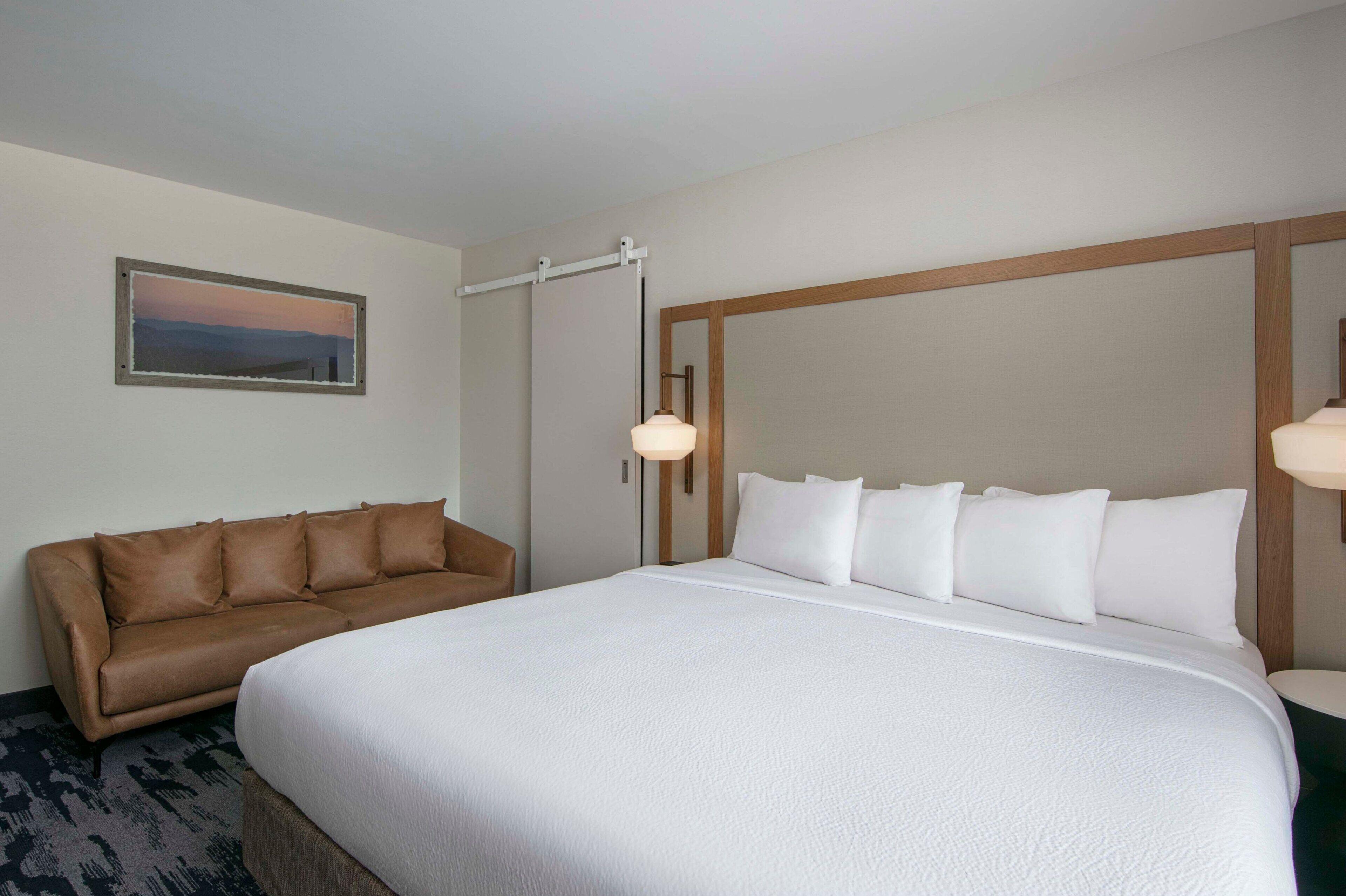 Hotel Fairfield By Marriott Jfk Airport