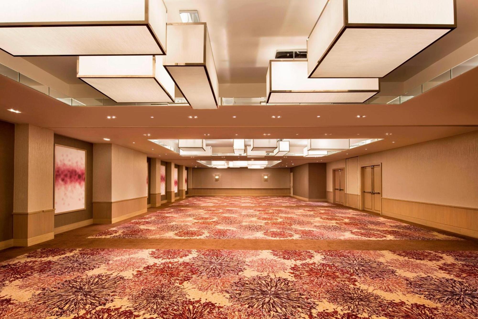 The Westin At Times Square 5*