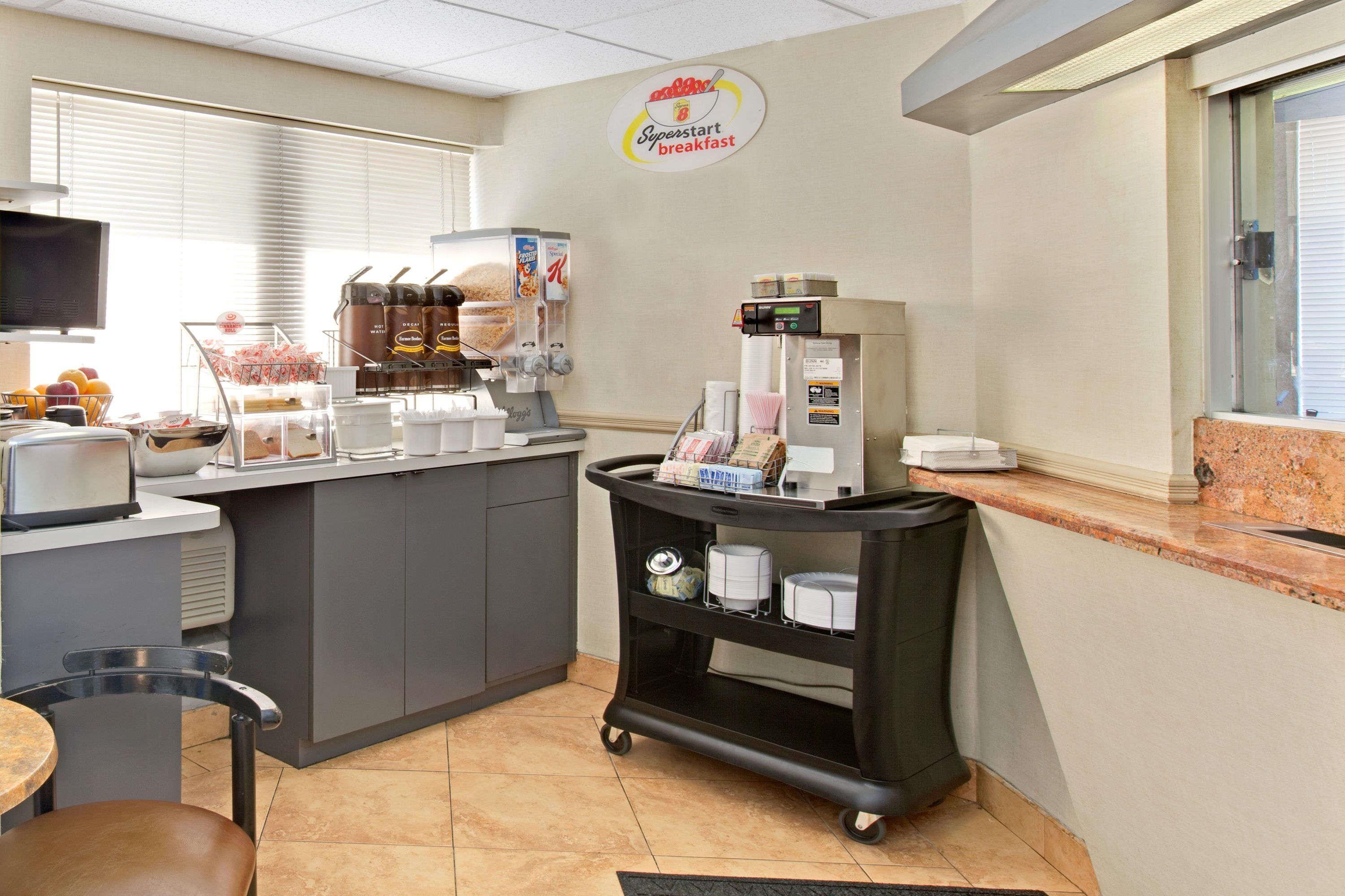 Super 8 By Wyndham Long Island Lga 2* New York