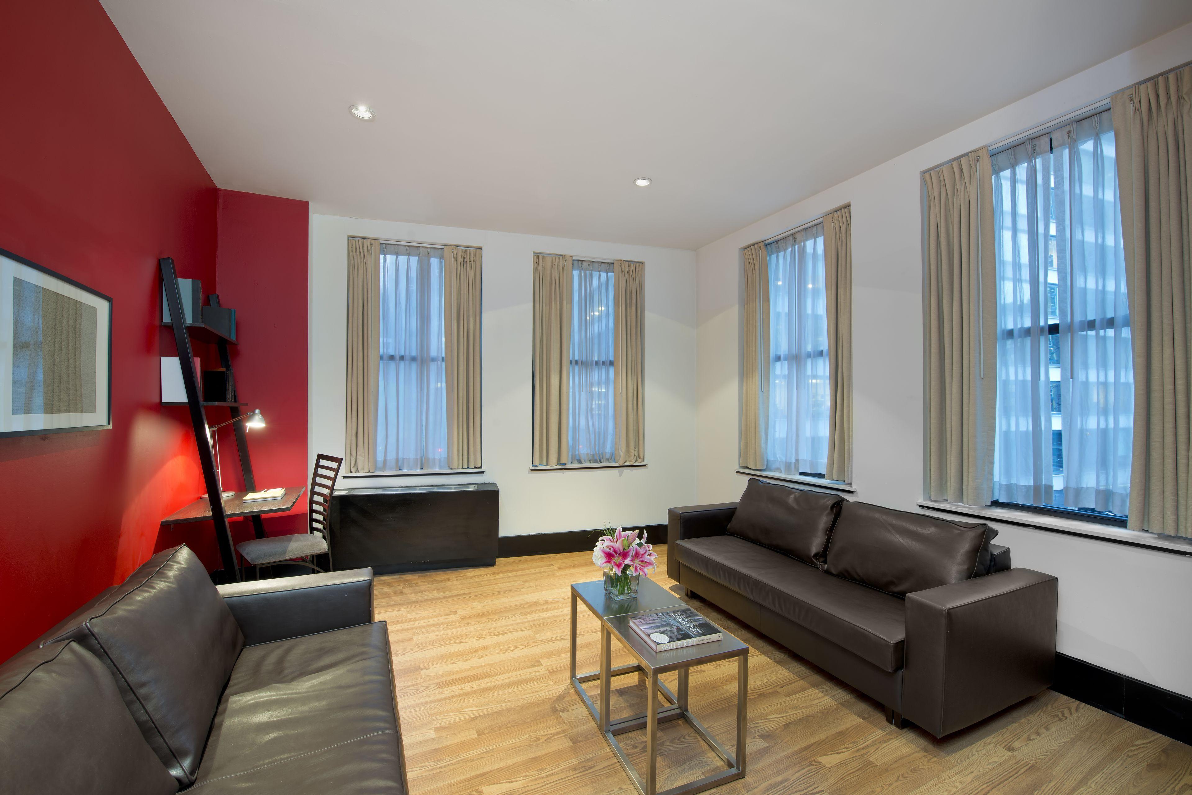 Eurostars Street Hotel