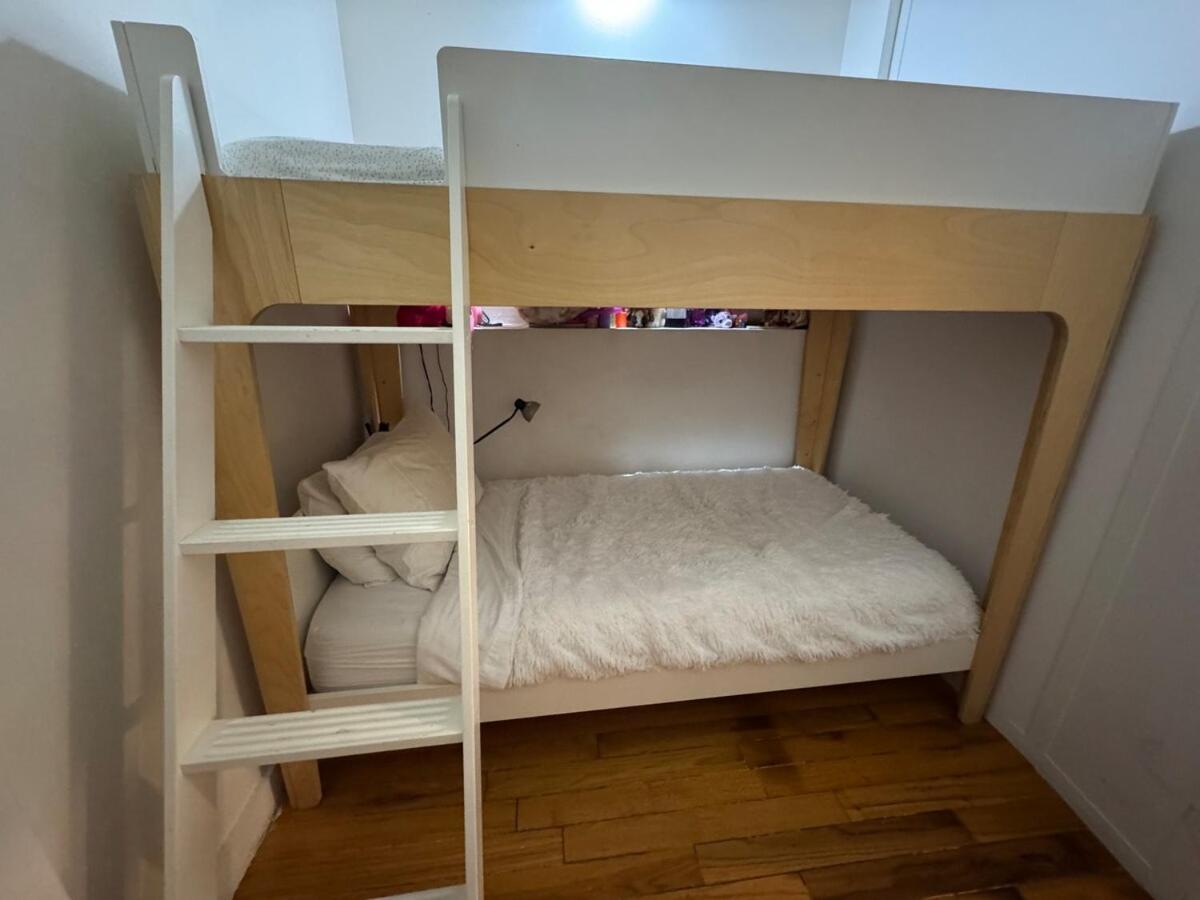 West Village Rent 30 Days Or * New York