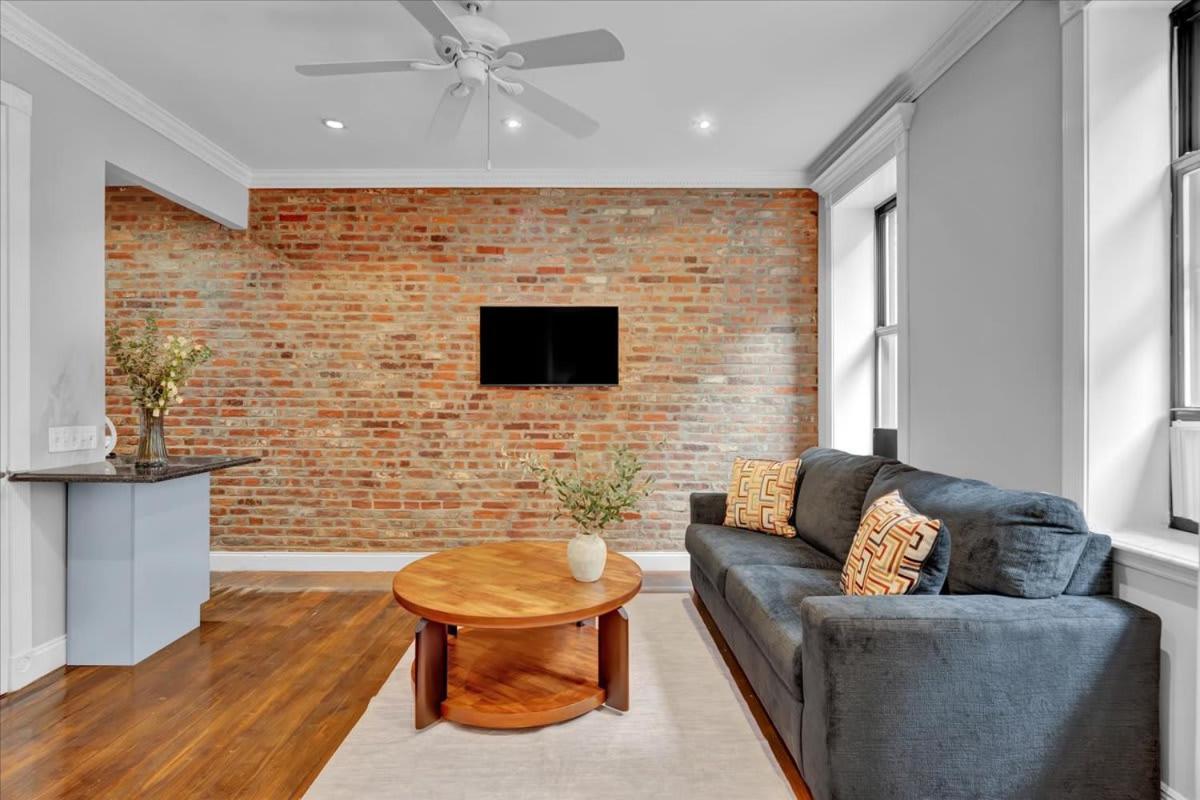 Stylish 3br-2ba In Gramercy -modern & Apartment New York