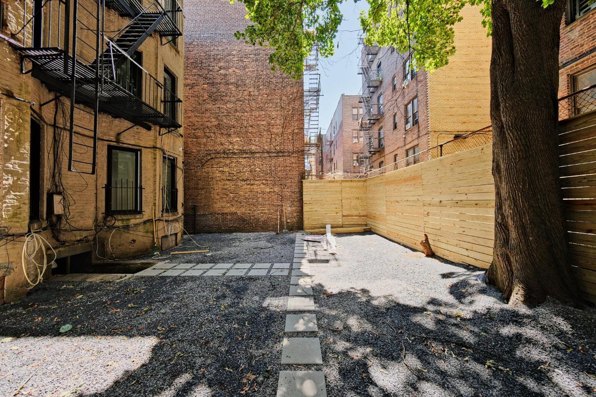 Apartment 4 Bed 4 Bath In Ditmas Park New York