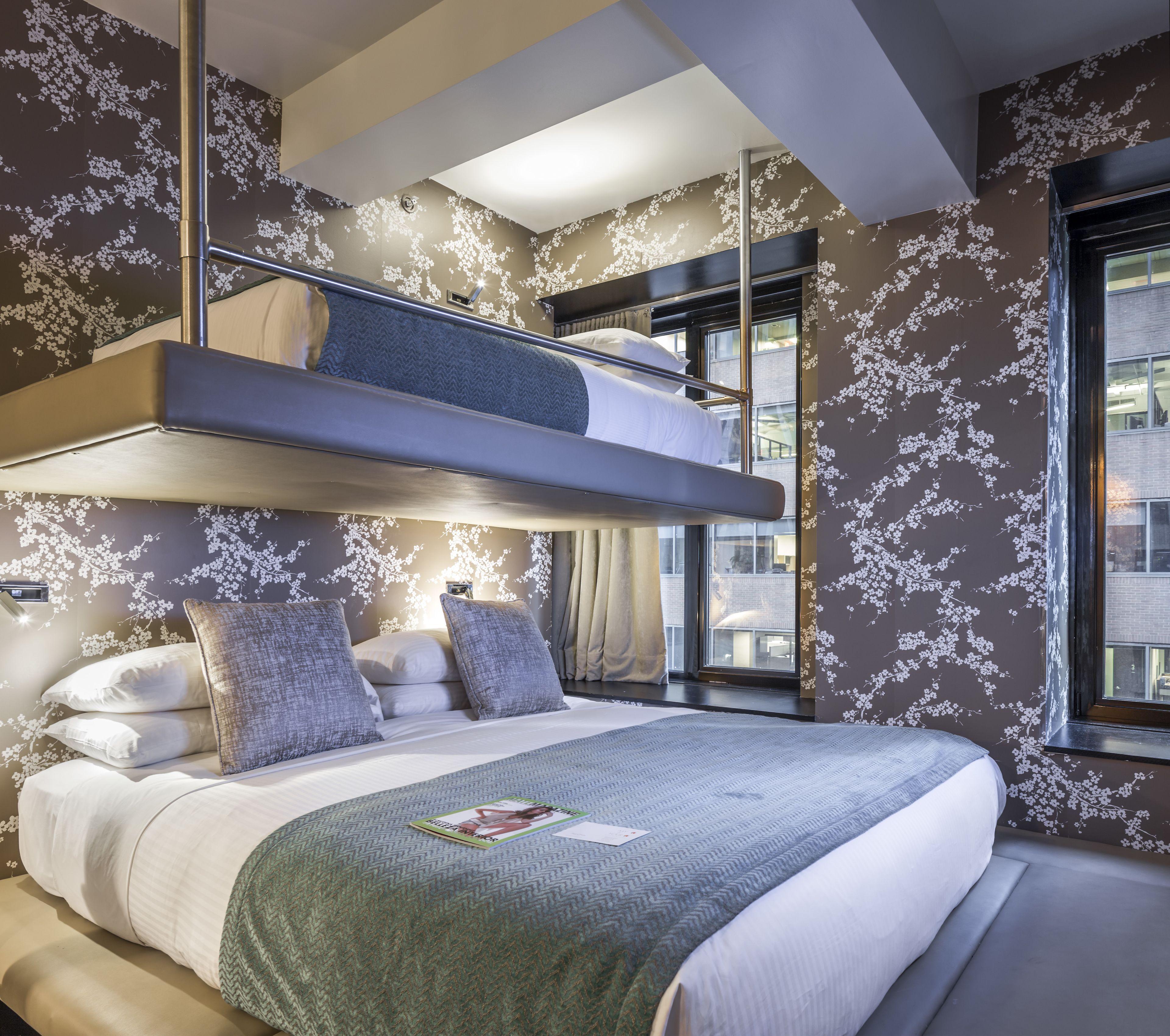 Hotel 45 Times Square 3*