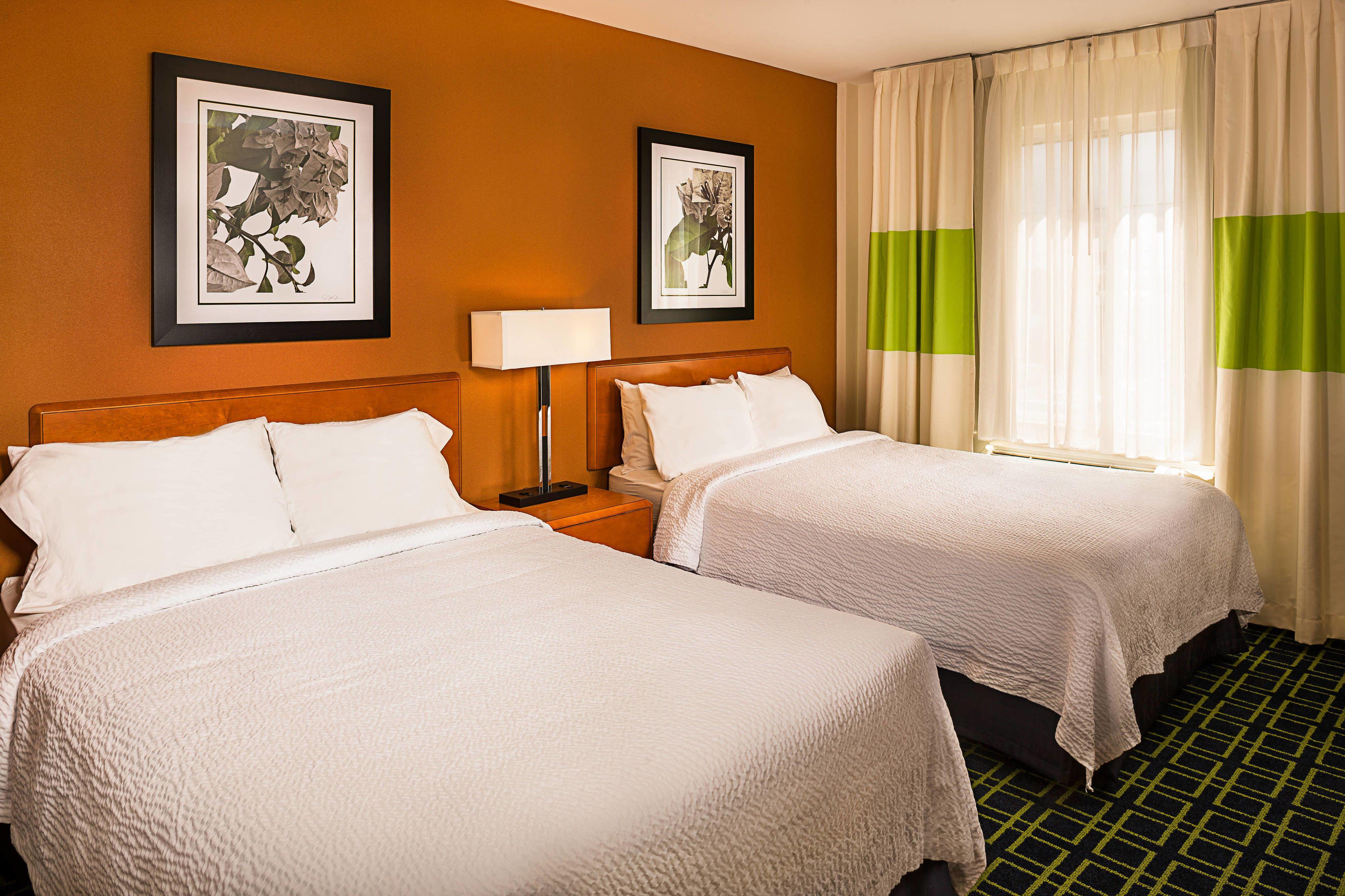 Fairfield By Marriott Laguardia Airport/flushing 3*