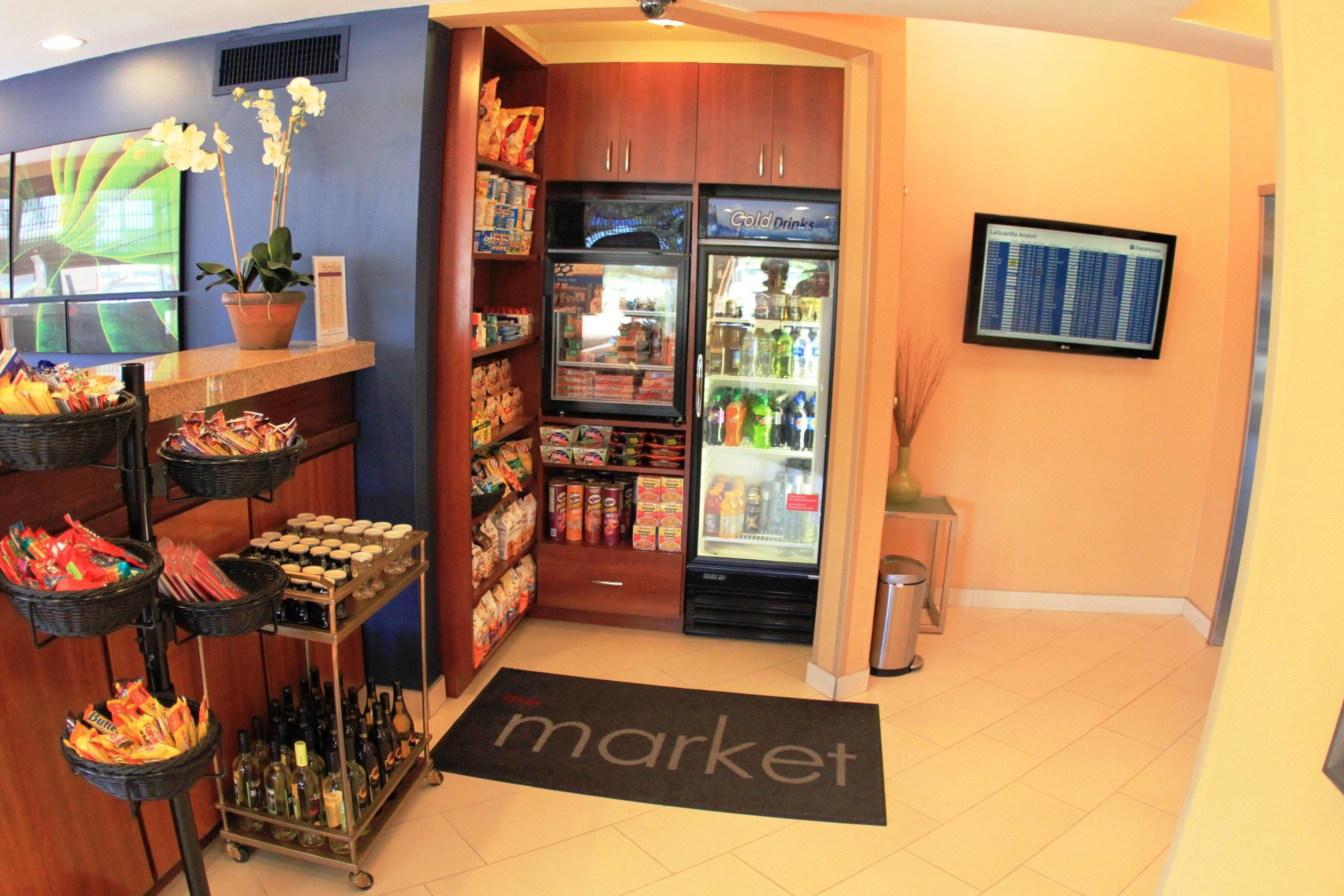 Hotel Fairfield By Marriott Laguardia Airport/flushing