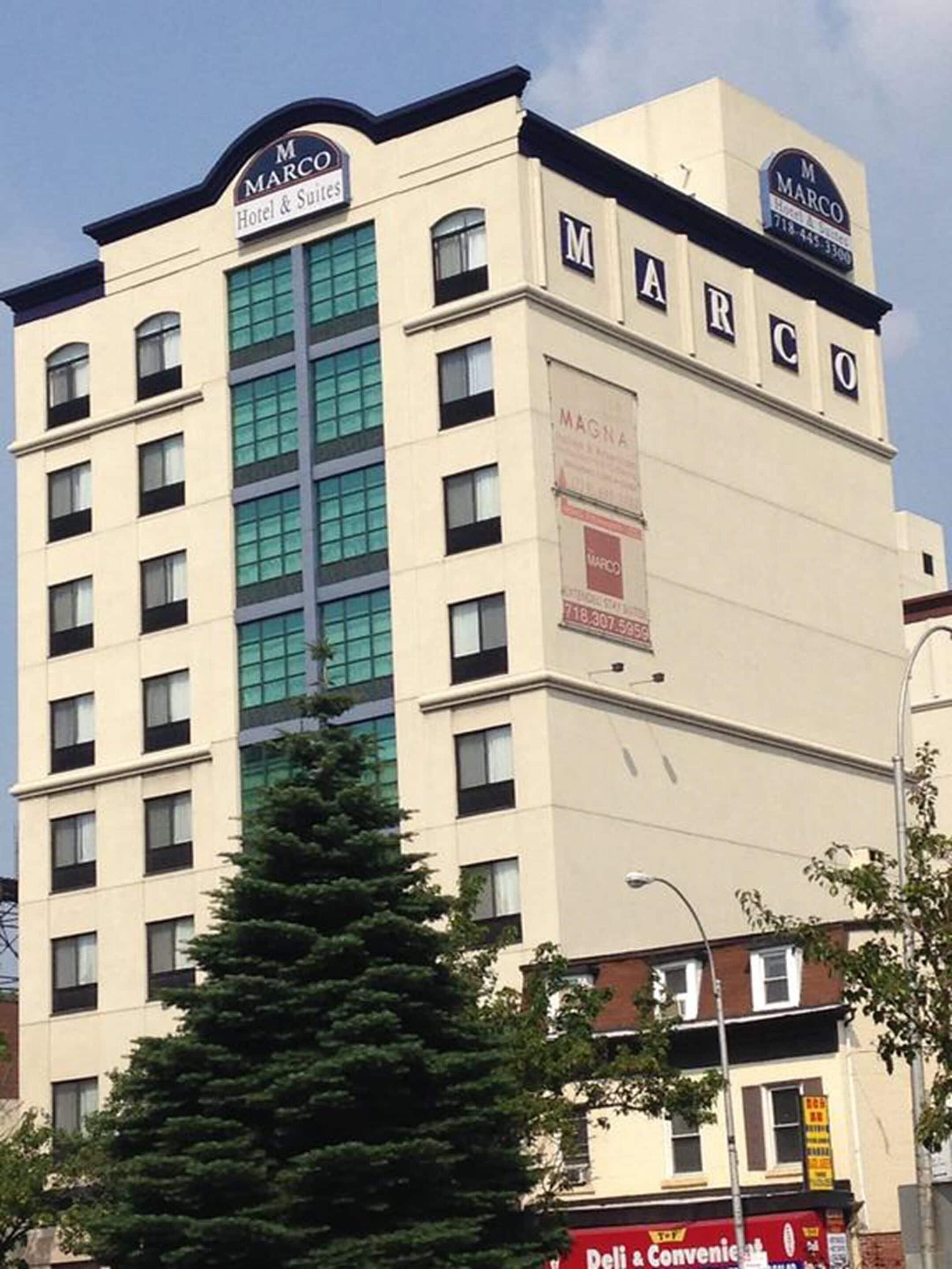 Marco Laguardia & Hotel New York