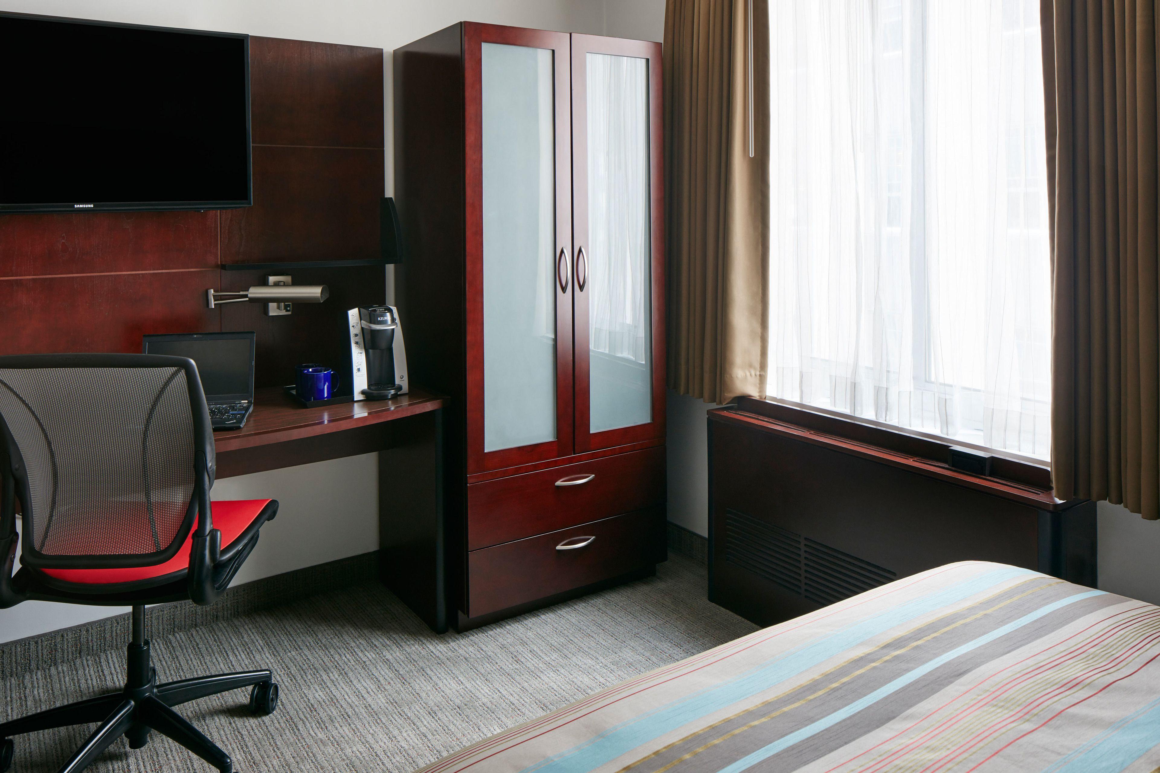Hotel Doubletree By Hilton Midtown Fifth Ave 4*