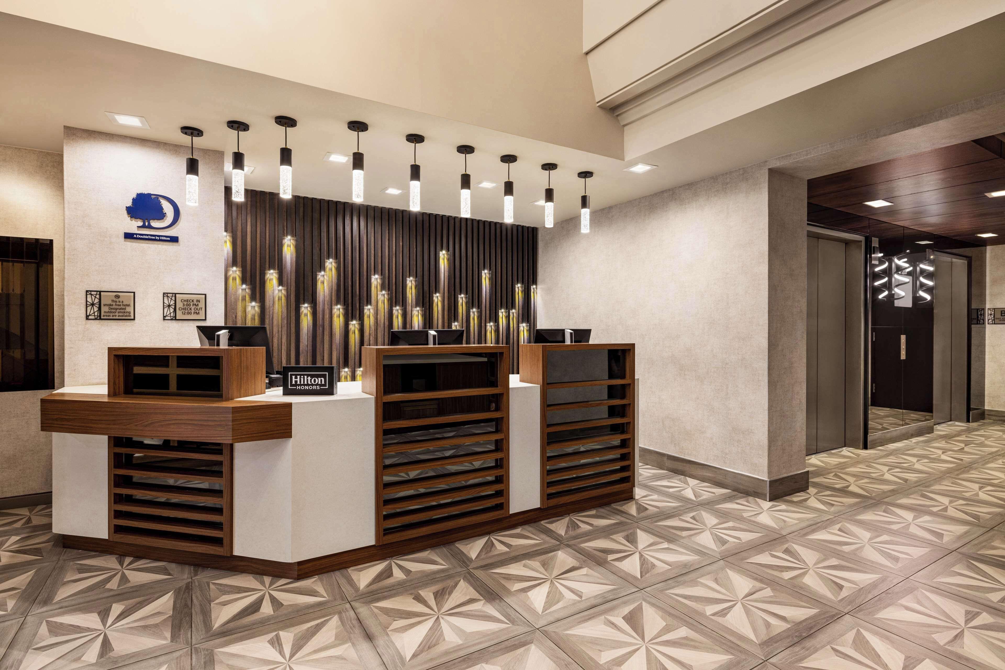 Hotel Doubletree By Hilton Midtown Fifth Ave