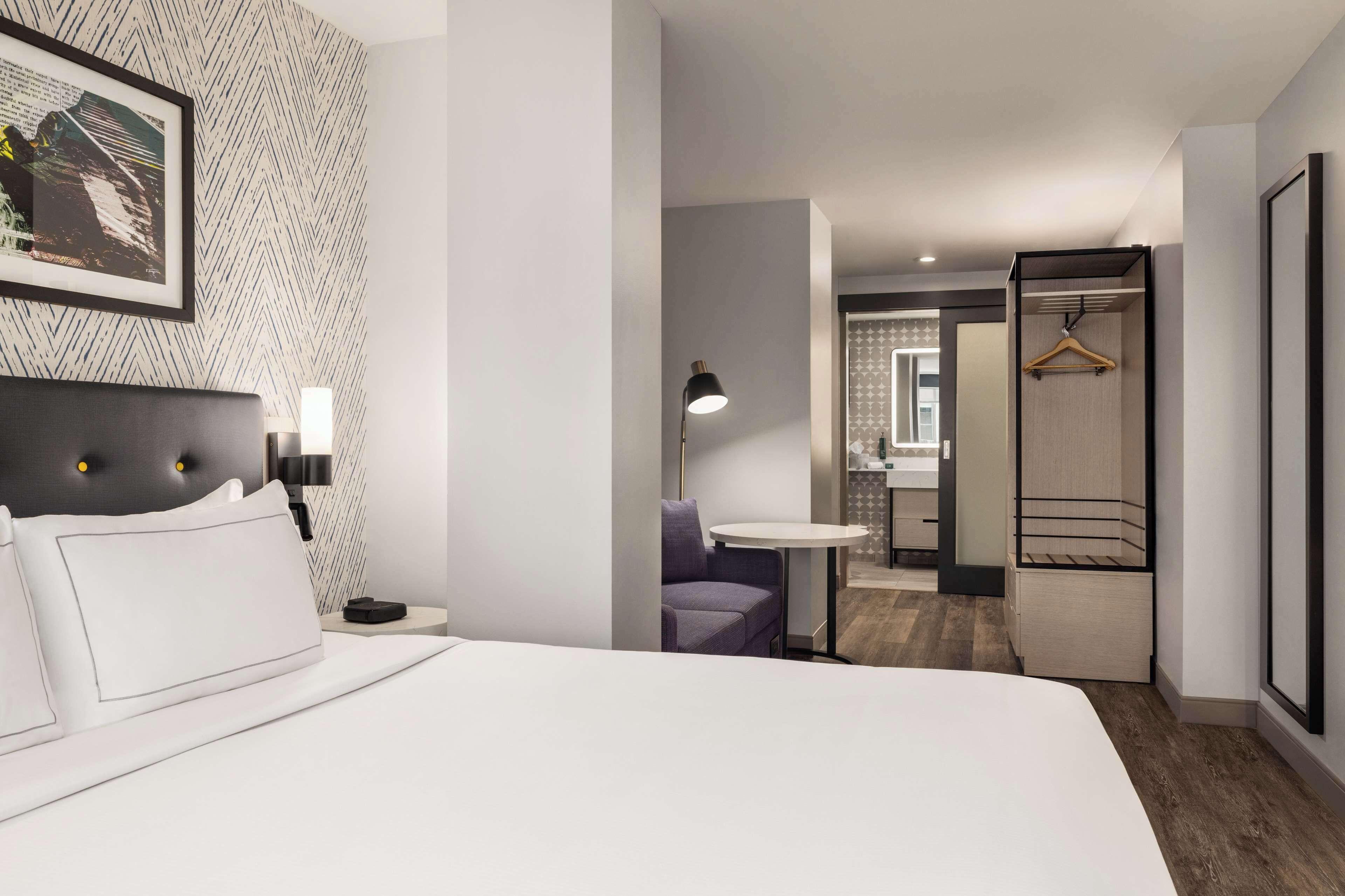 Doubletree By Hilton Midtown Fifth Ave 4*