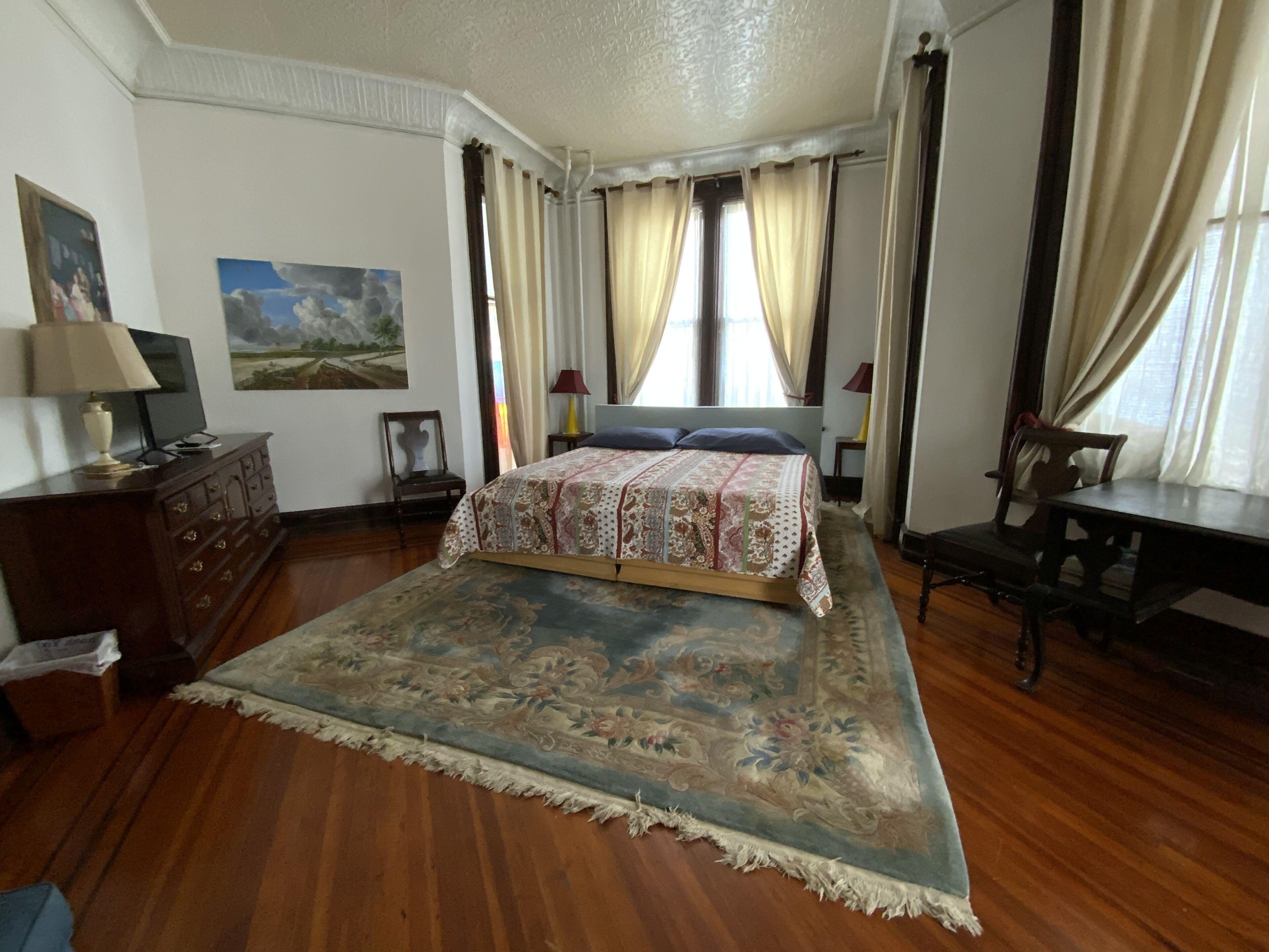 Pl And Gallery Bed & Breakfast
