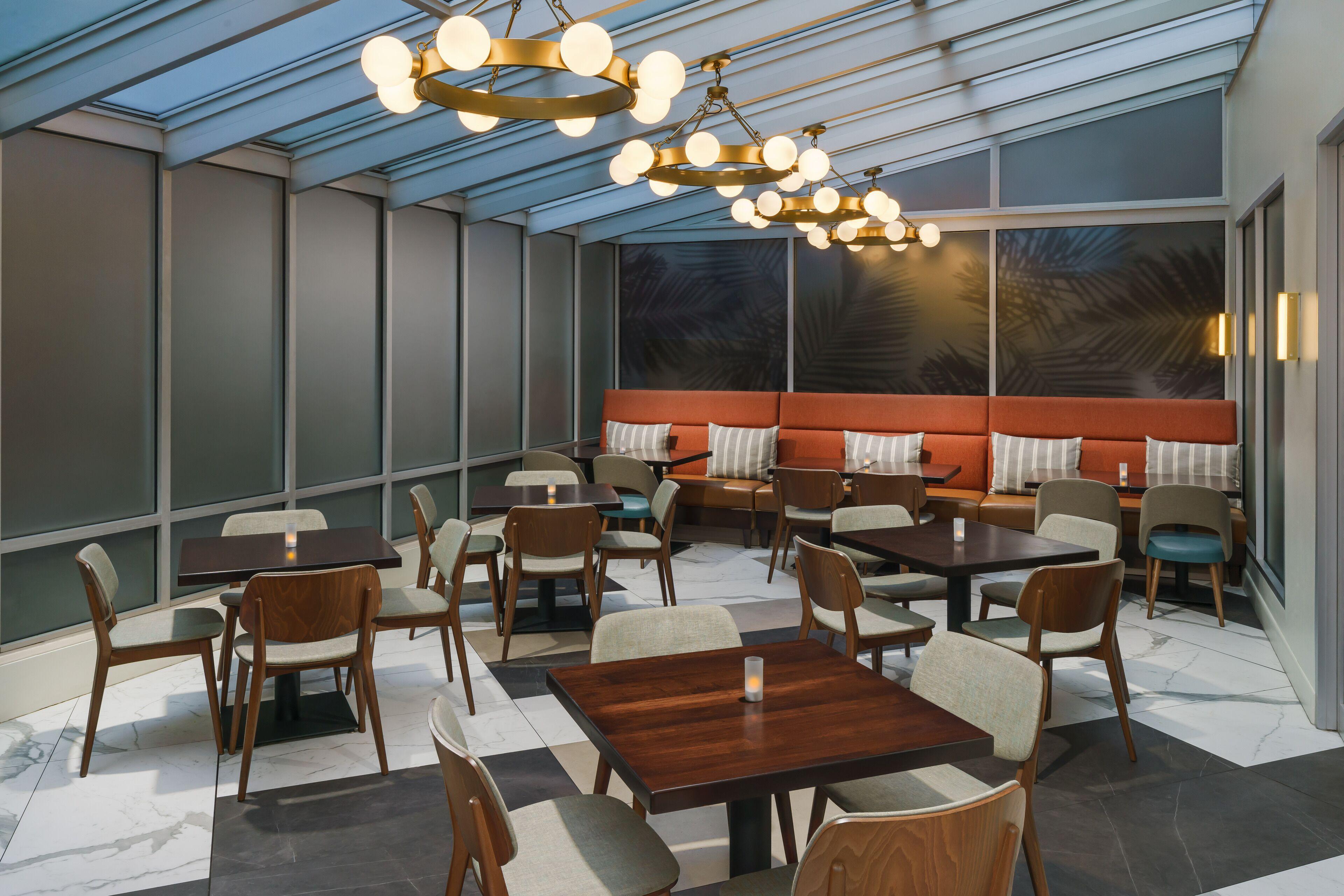 Doubletree By Hilton - Chelsea Hotel 4*