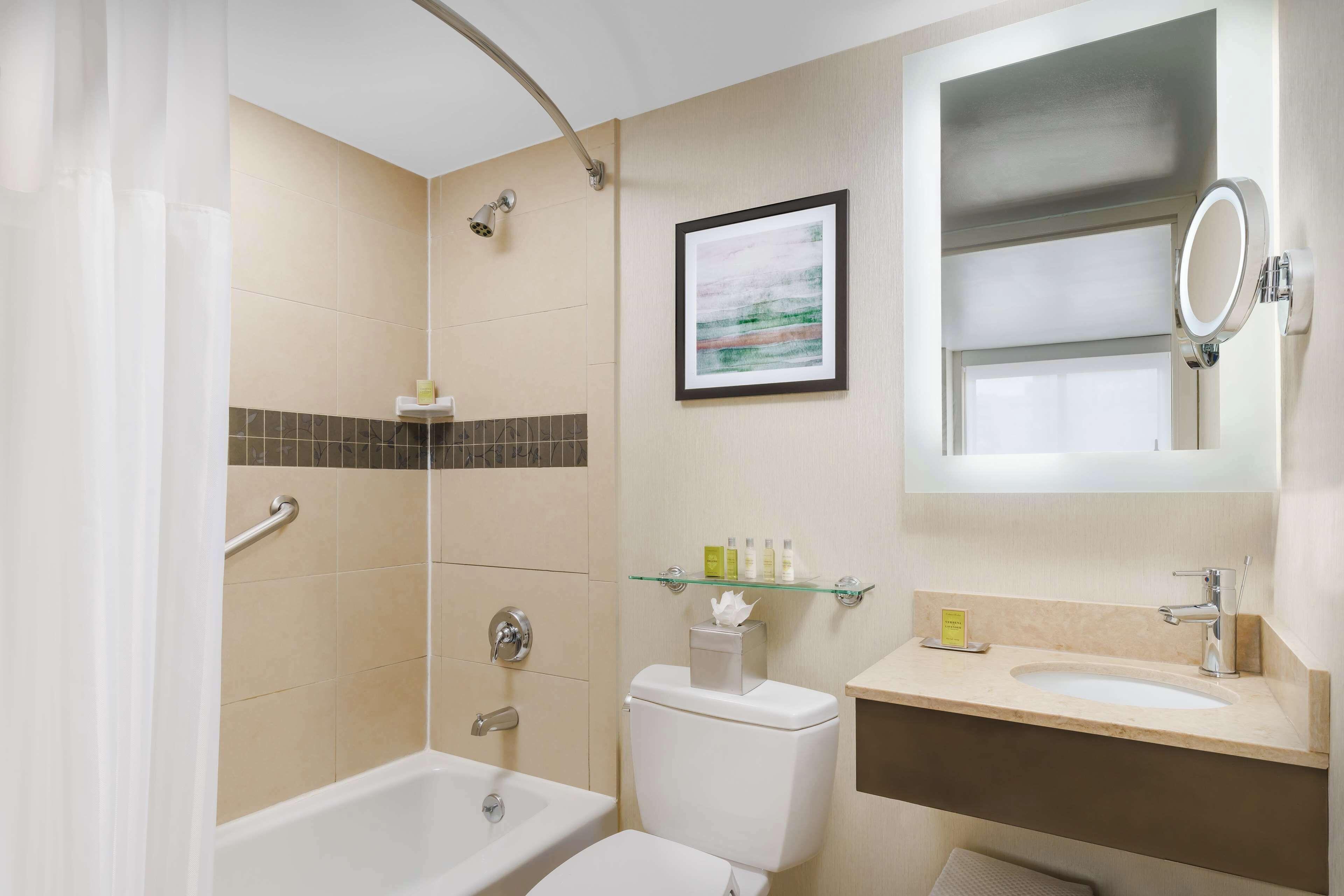 Doubletree By Hilton - Chelsea 4*