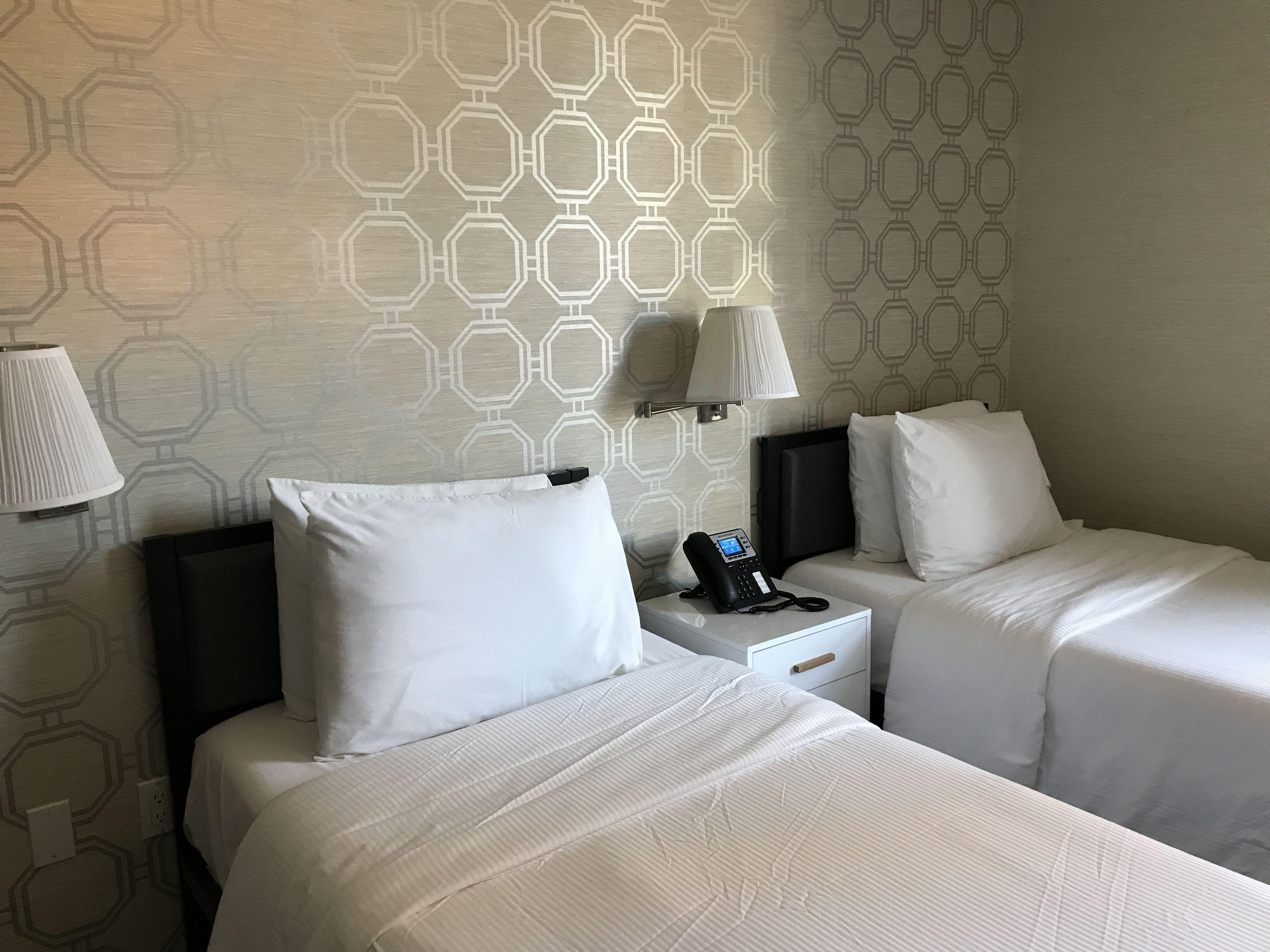 Mimosa Hotel