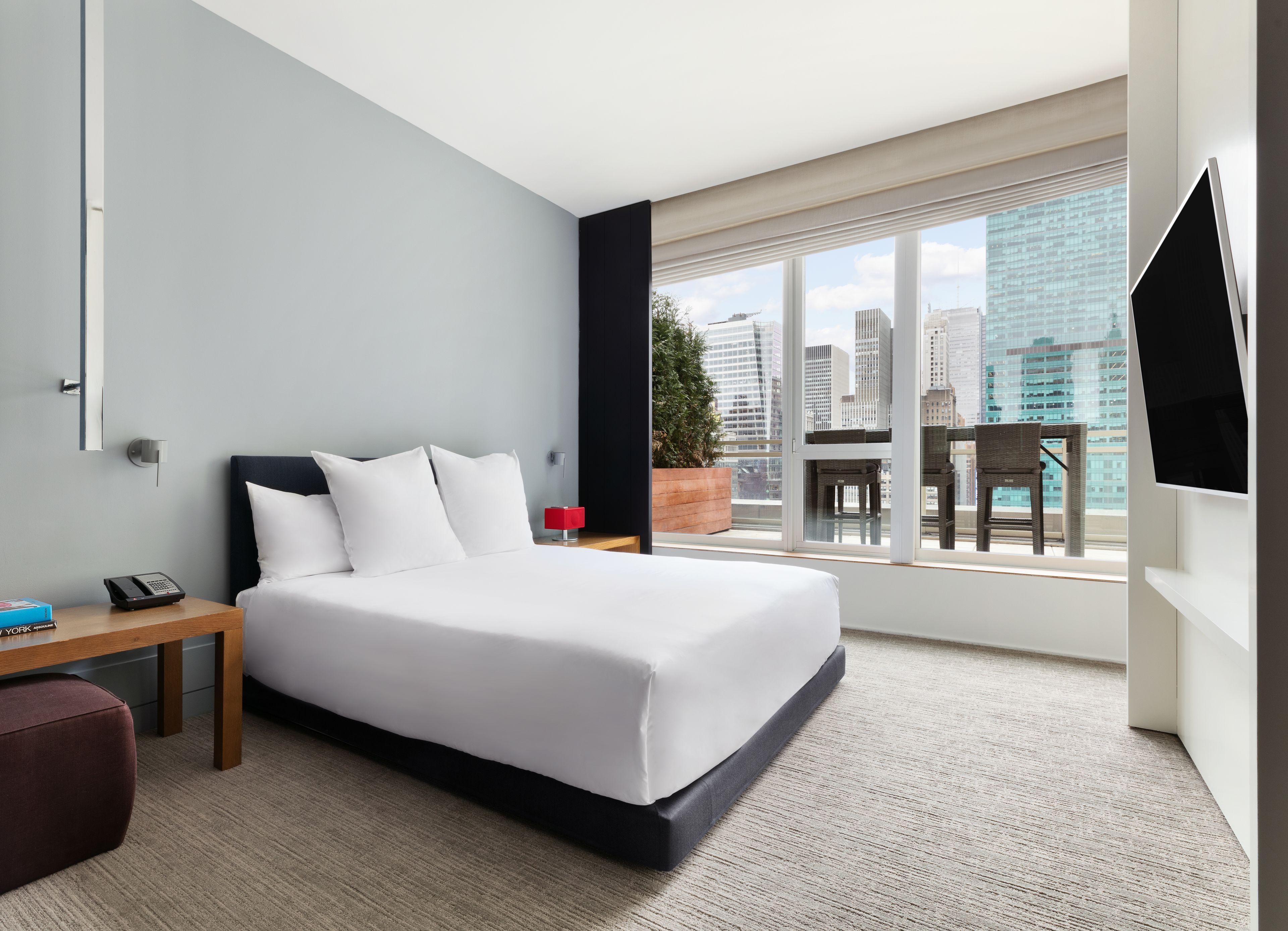 Andaz 5th Avenue, By Hyatt