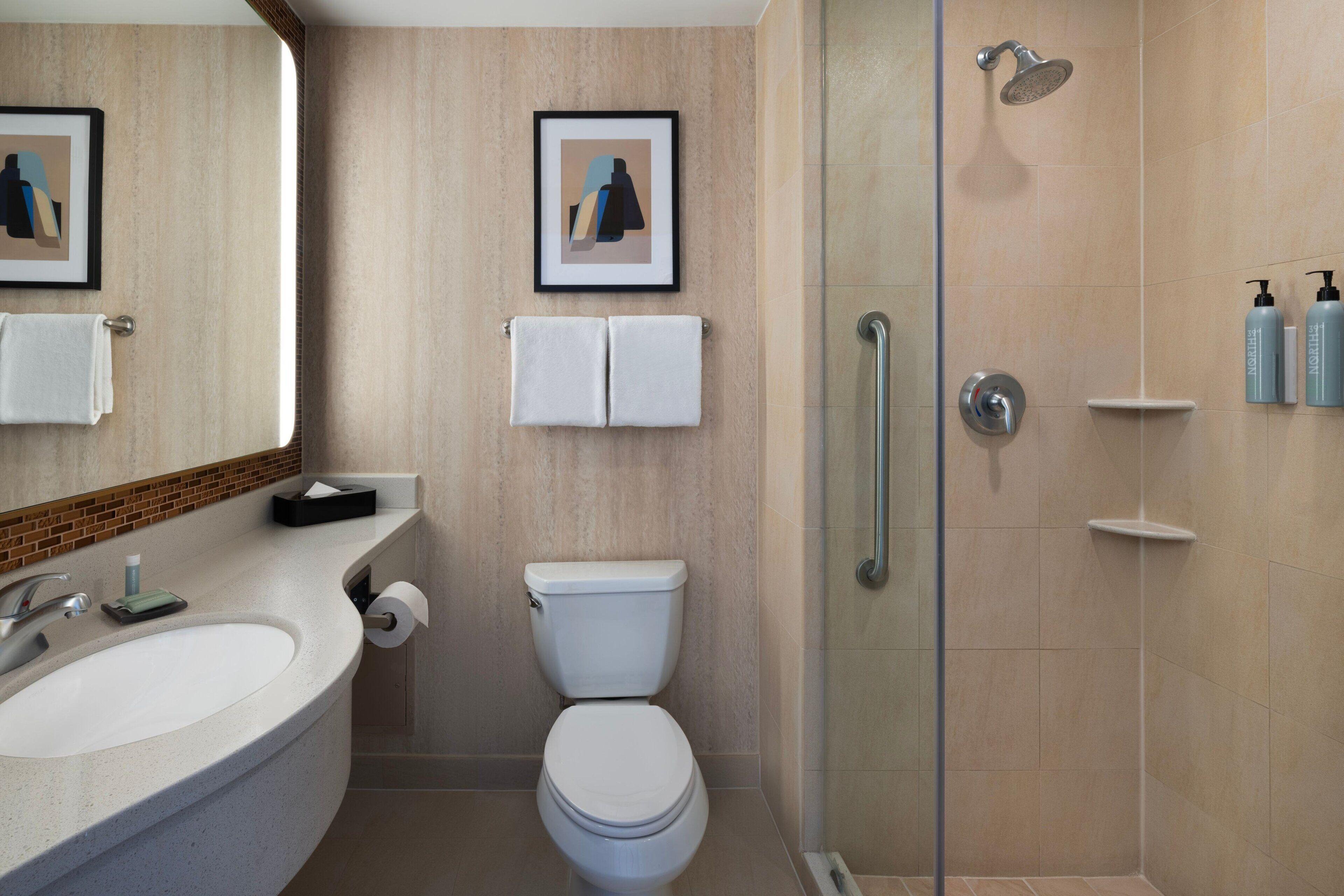 Courtyard By Marriott Manhattan / Soho Hotel