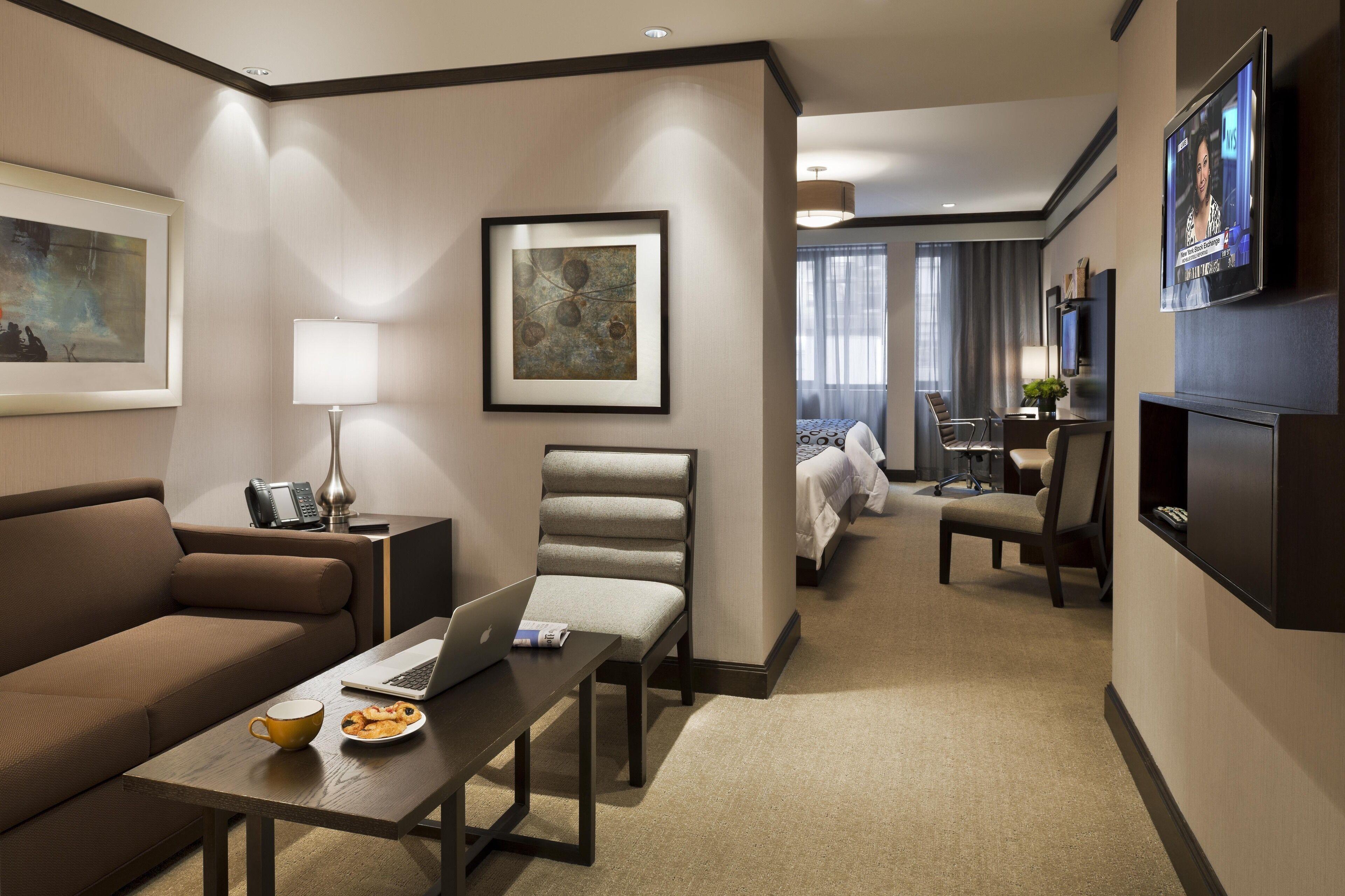 The Pearl 4*