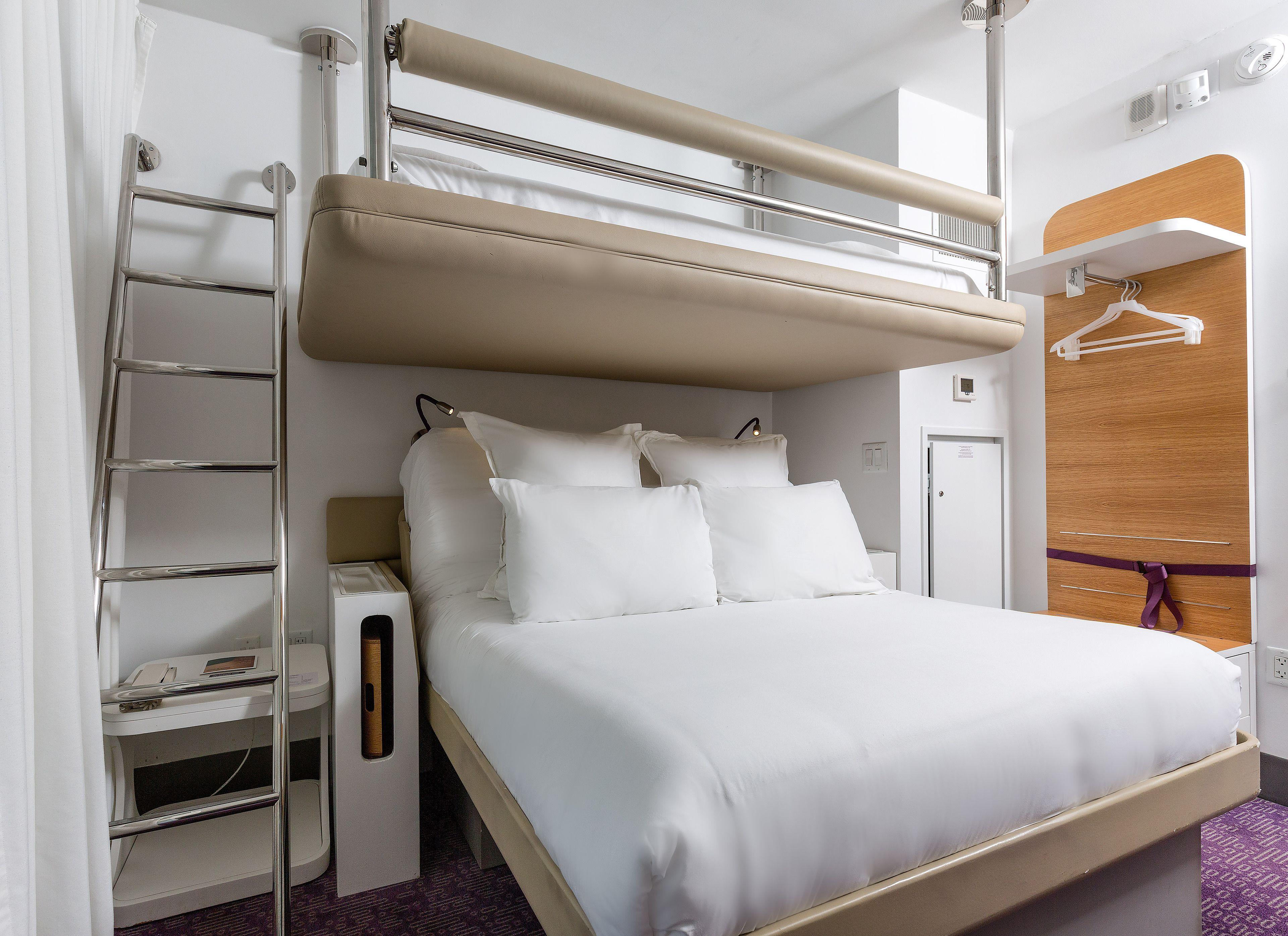 Yotel Times Square Hotel 4*