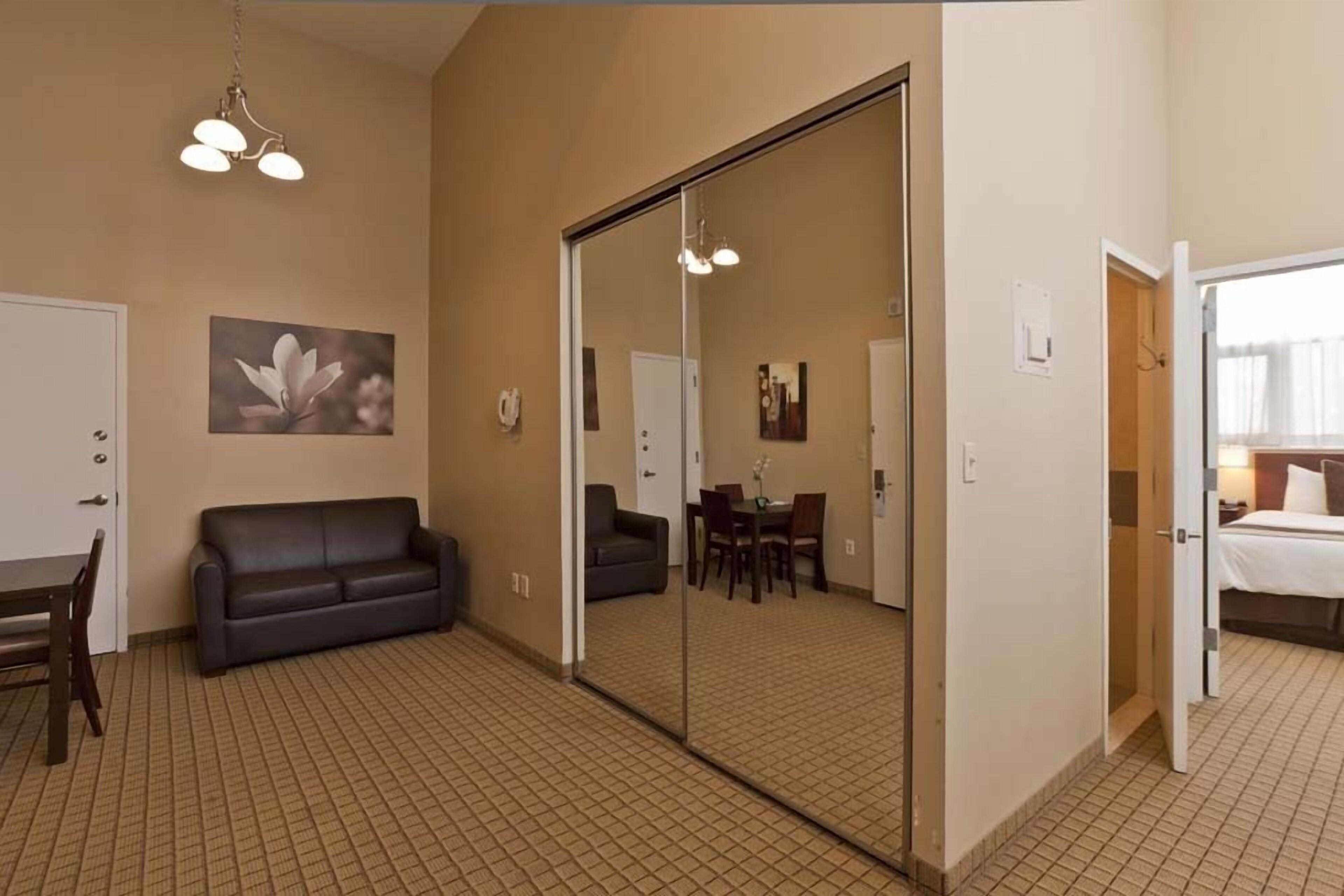 Pointe Plaza (adults Only)