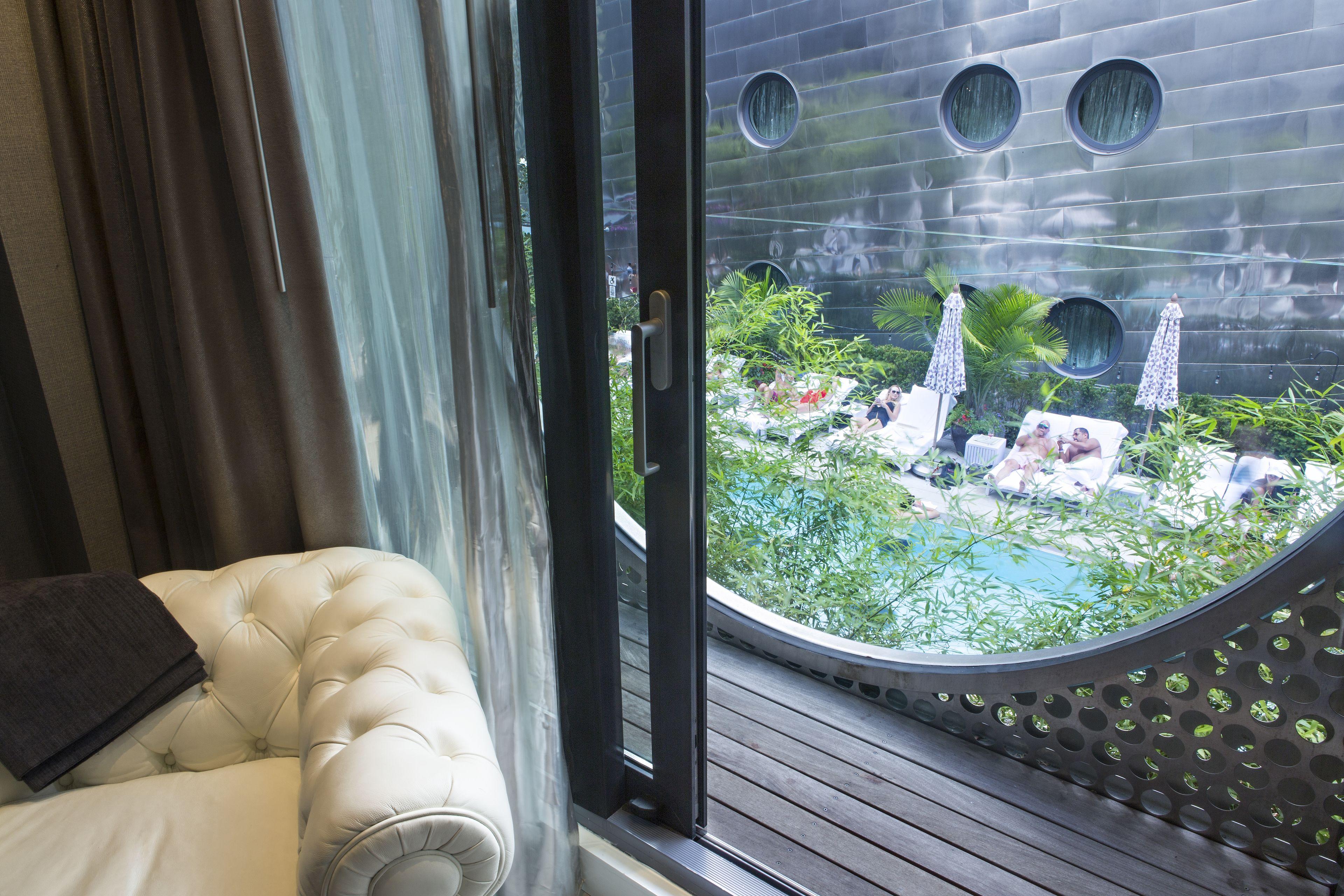 Dream Downtown, By Hyatt