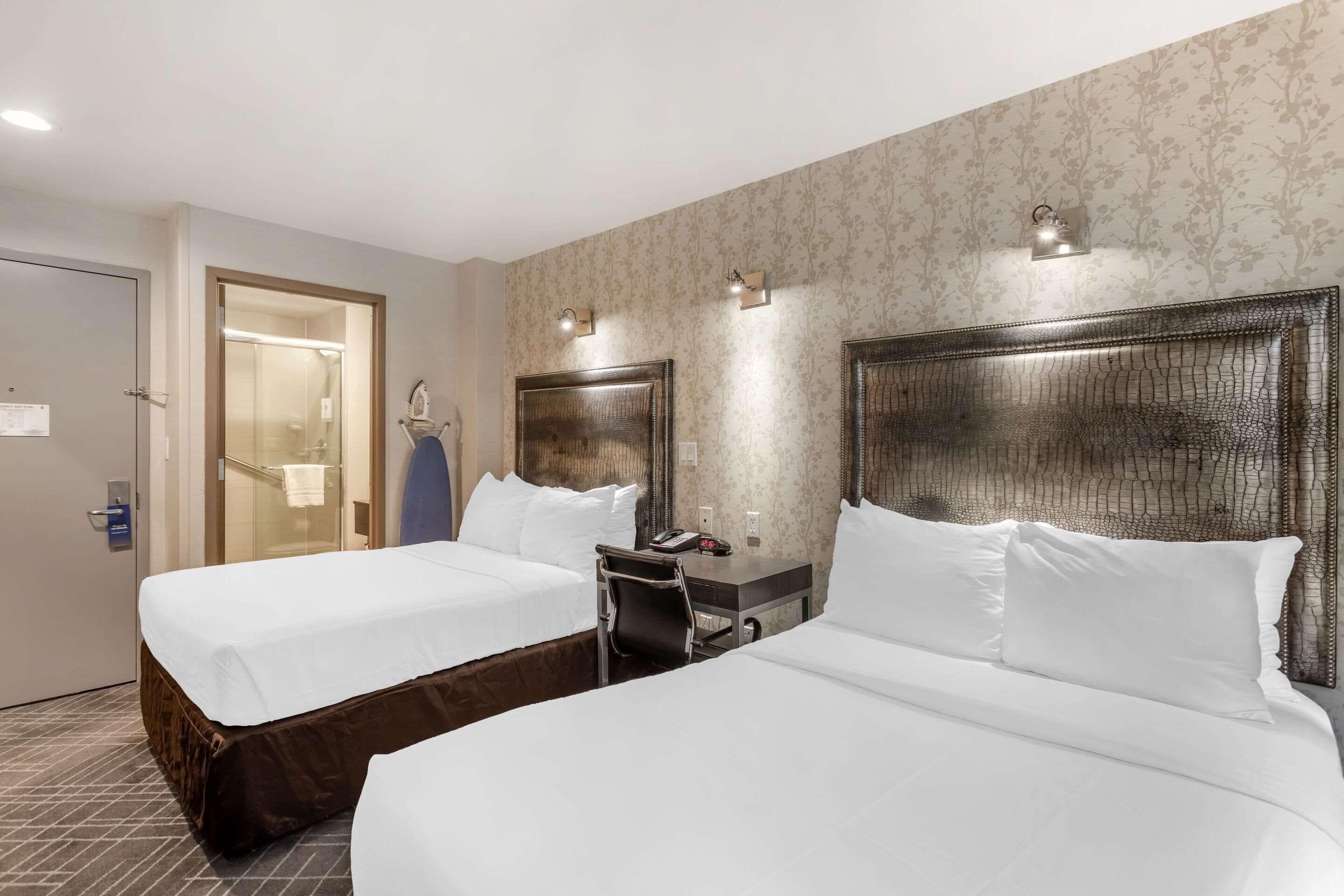 Times Square West Hotel, Bw Signature Collection Hotel 3*