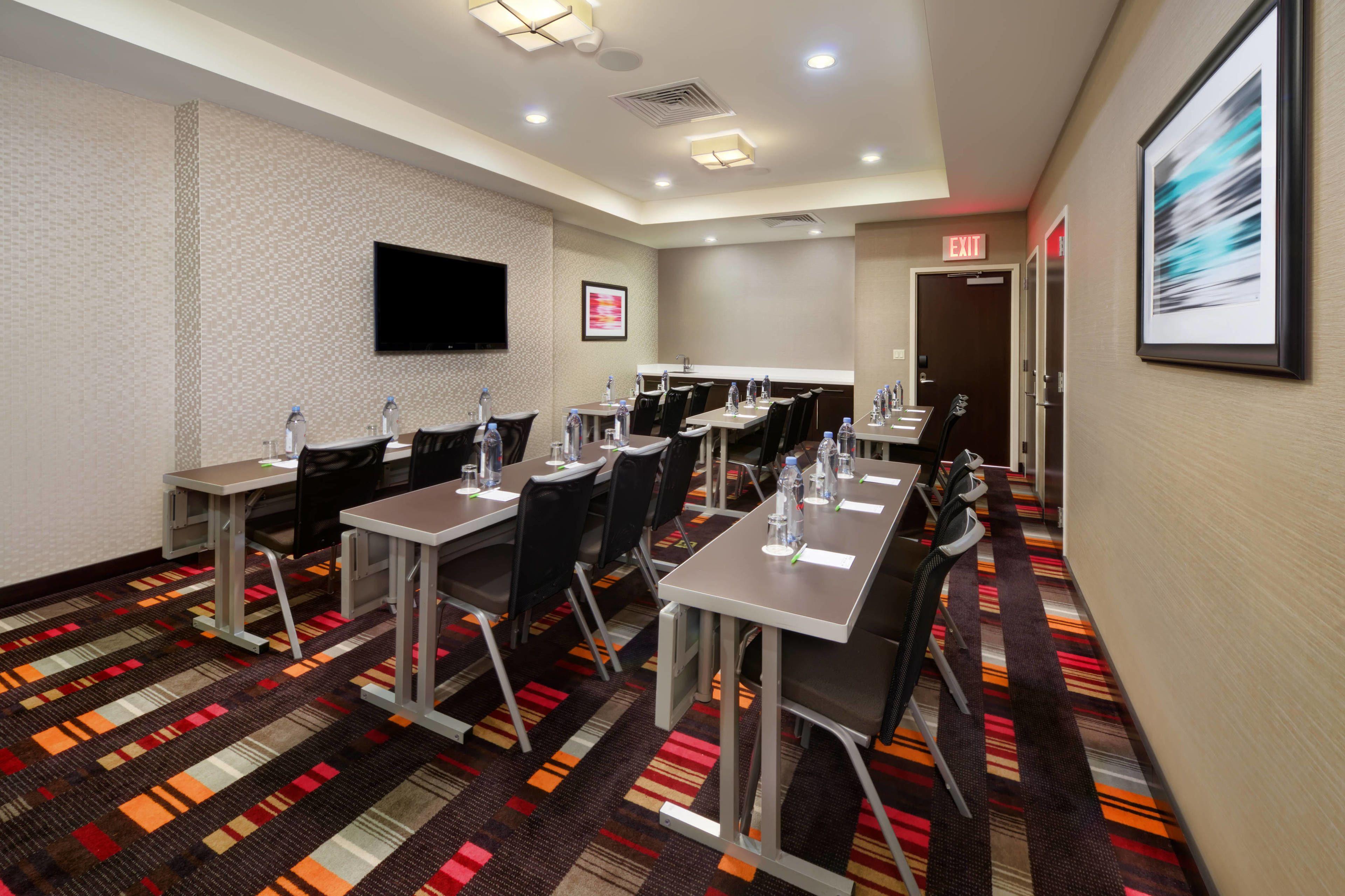 Hotel Courtyard By Marriott Times Square West 3*
