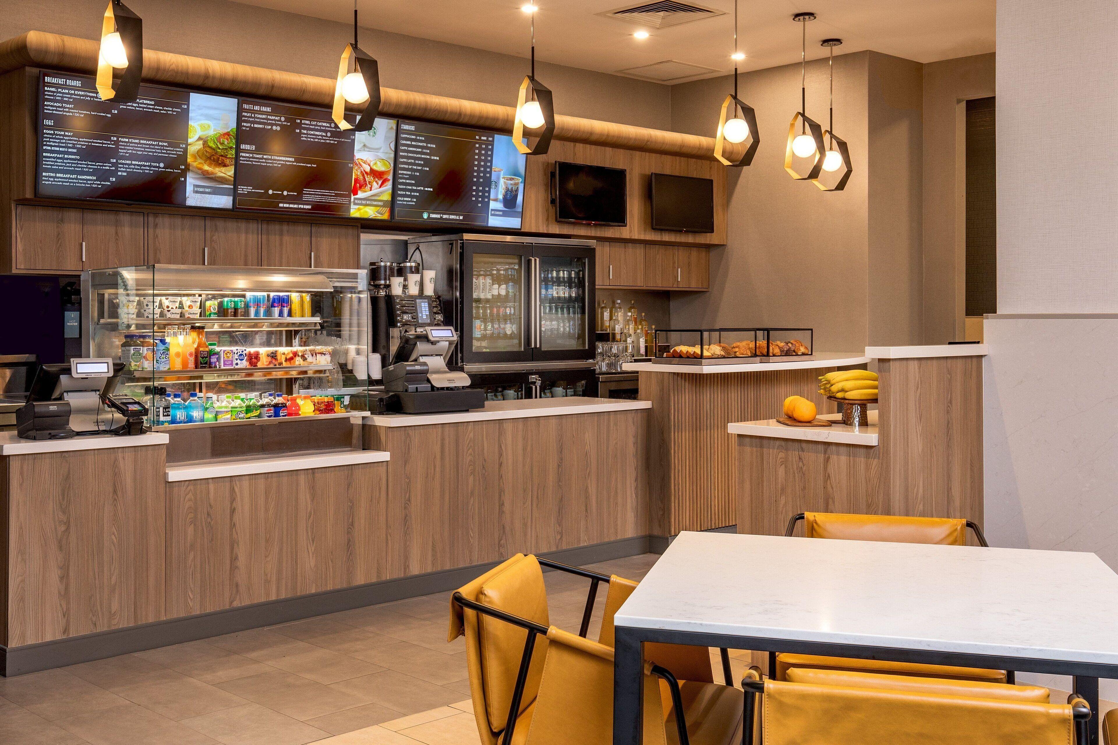 Hotel Courtyard By Marriott Times Square West 3*