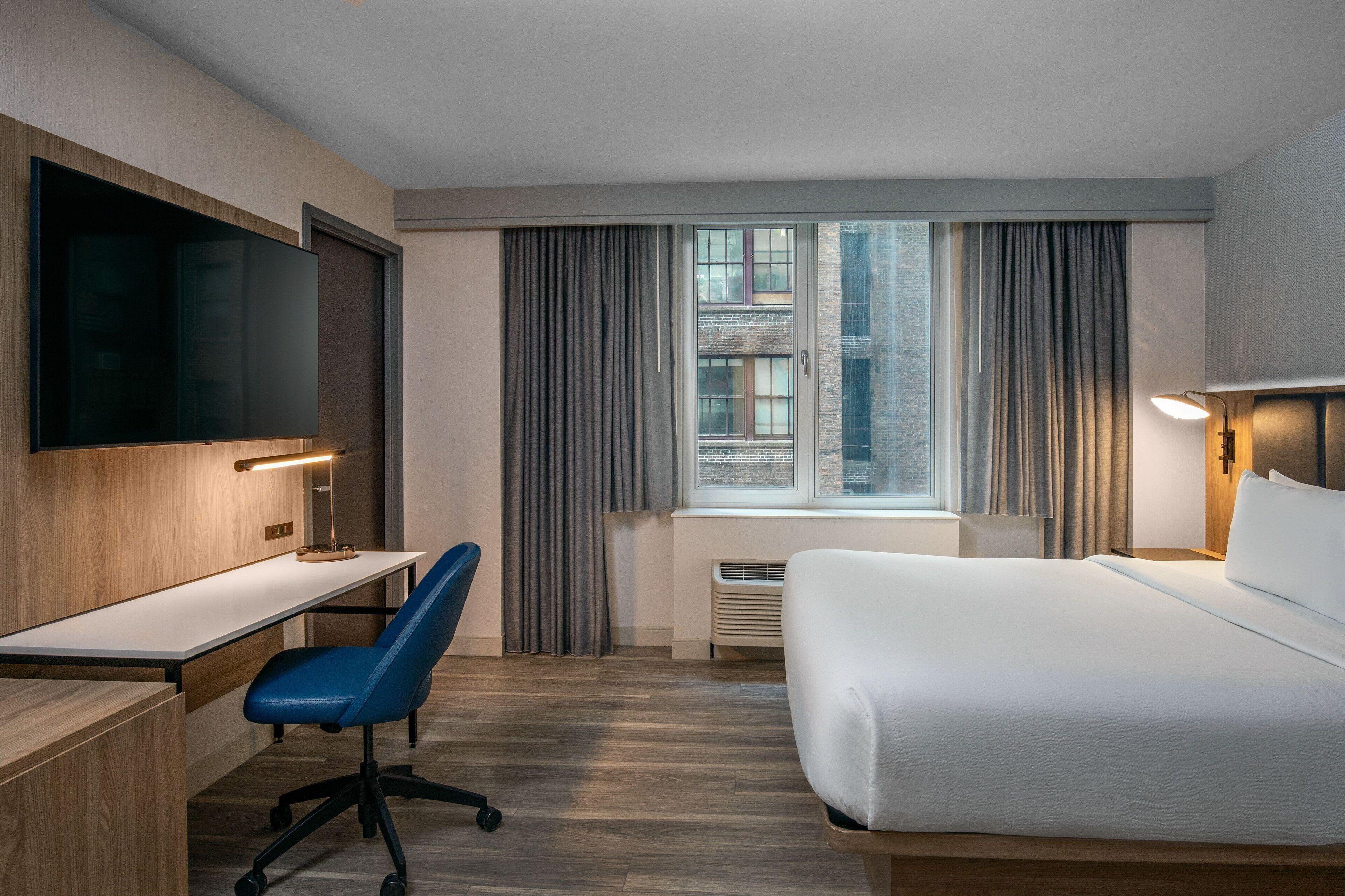 Courtyard By Marriott Times Square West Hotel New York