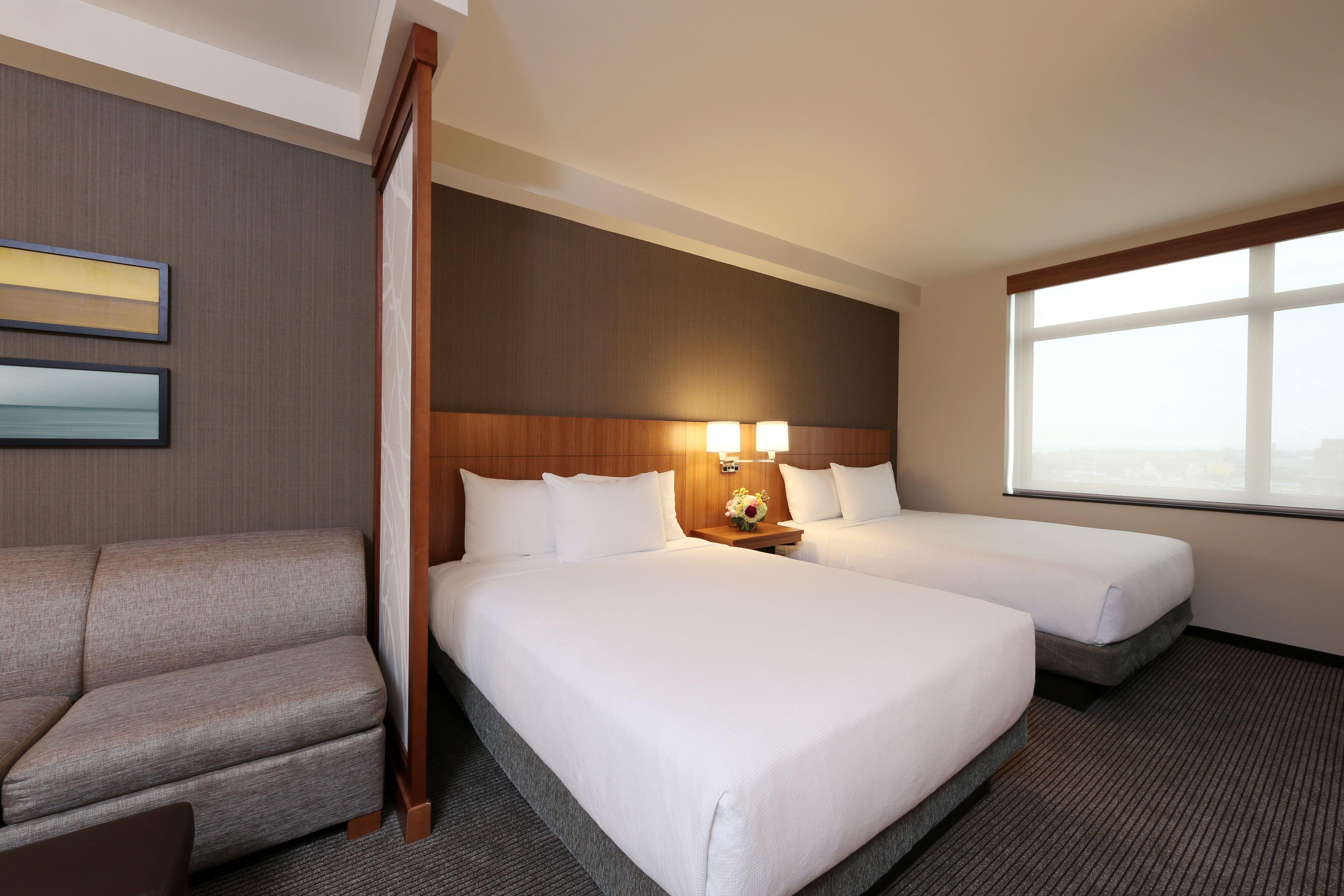 Hyatt Place Flushing/lga Airport 3*