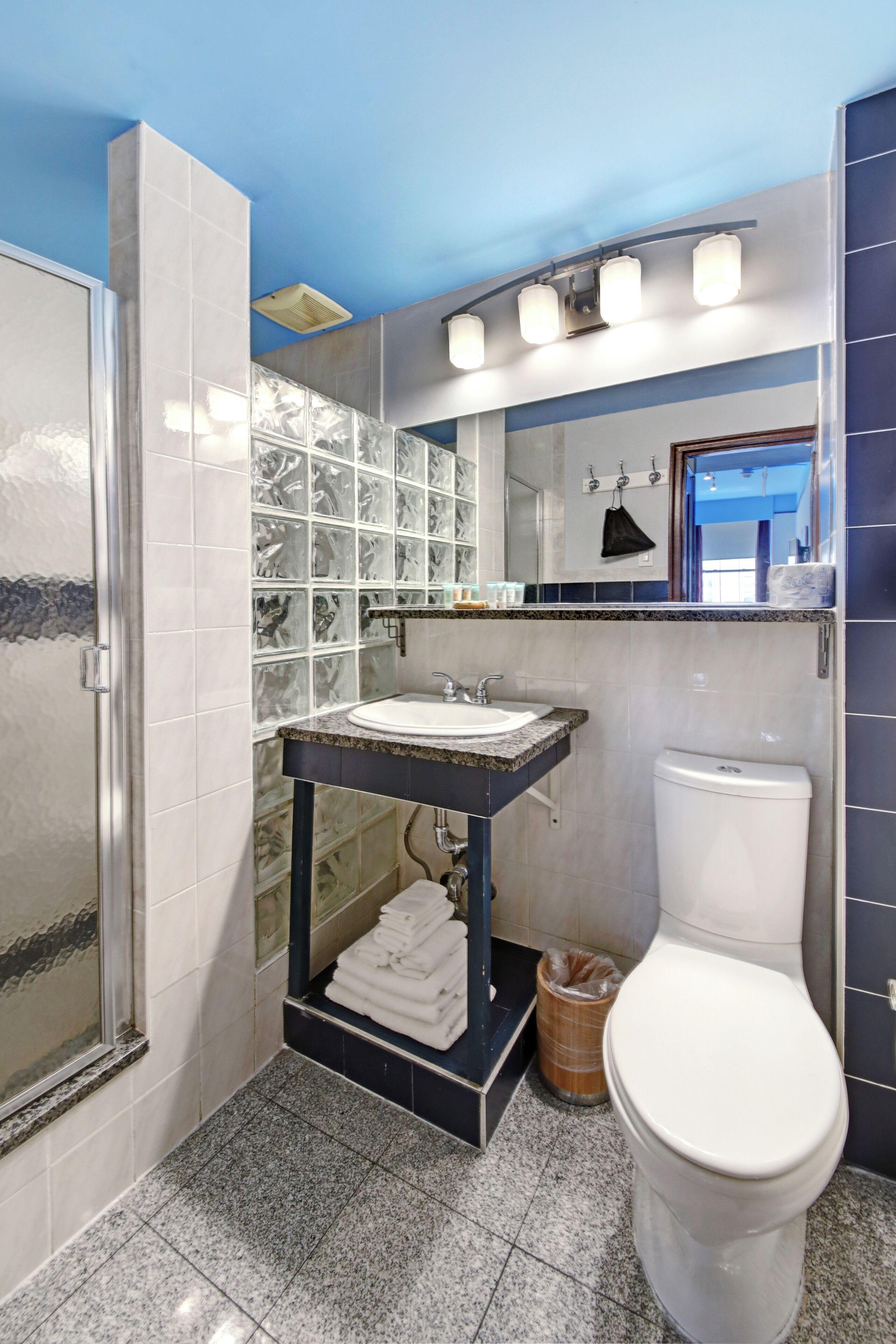 Chelsea Pines New York