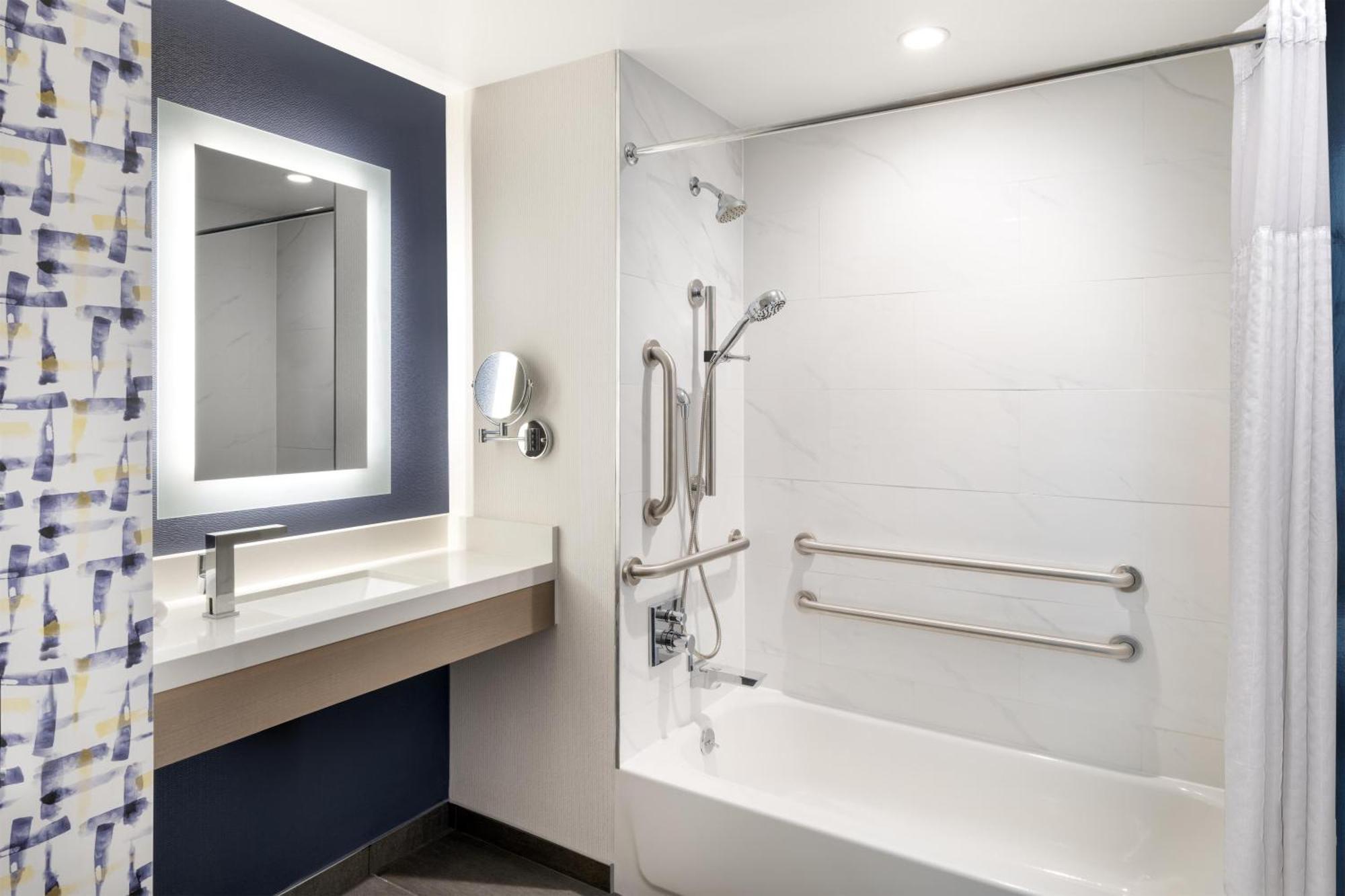 Doubletree By Hilton Long Island City, Ny Hotel New York