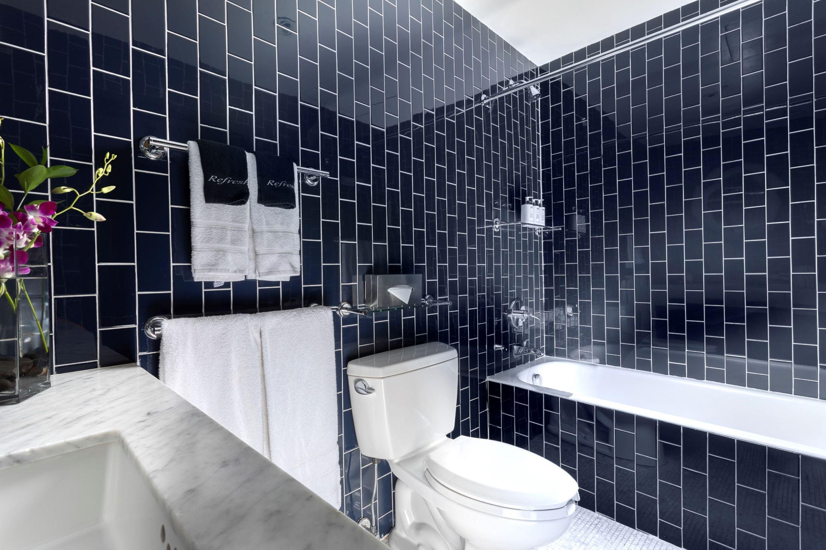 6 Columbus Park Hotel 4*