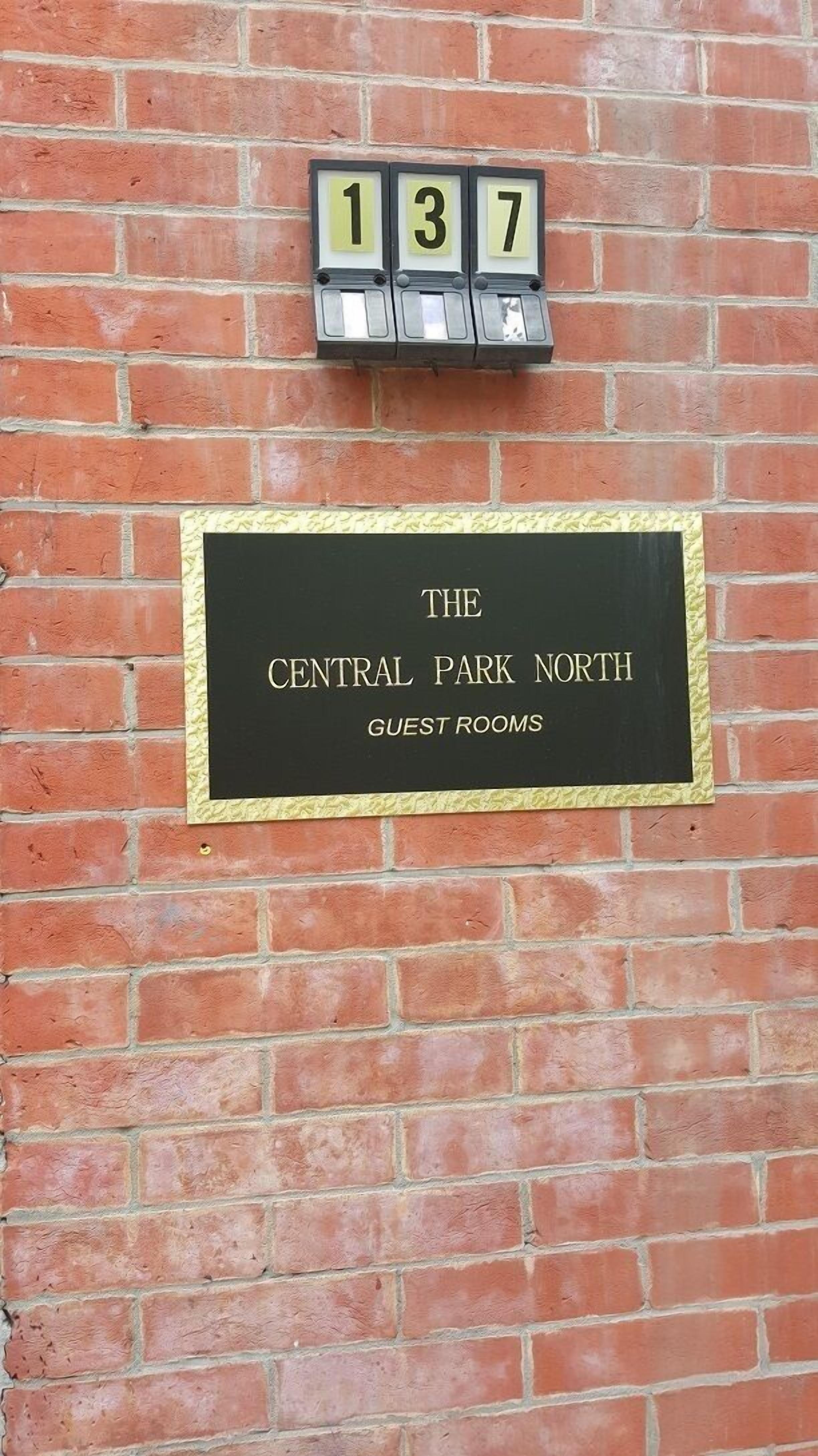 Guest house The Park North New York