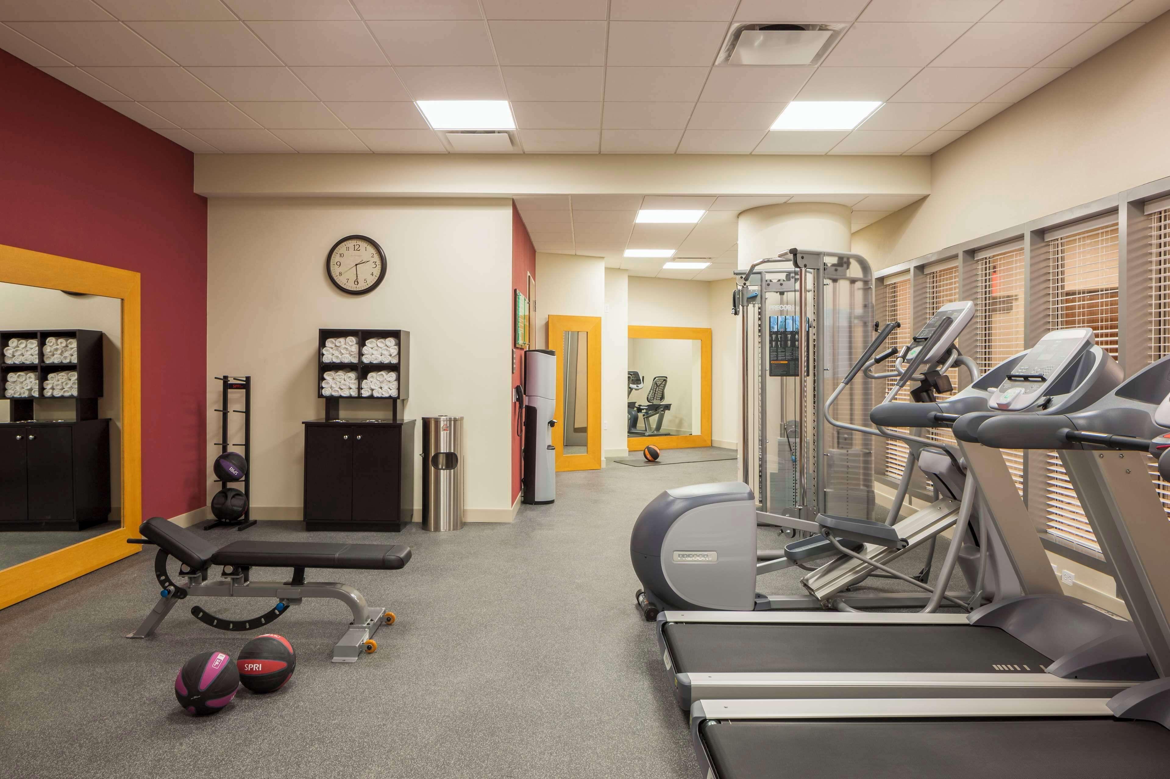 Hilton Garden Long Island Hotel New York