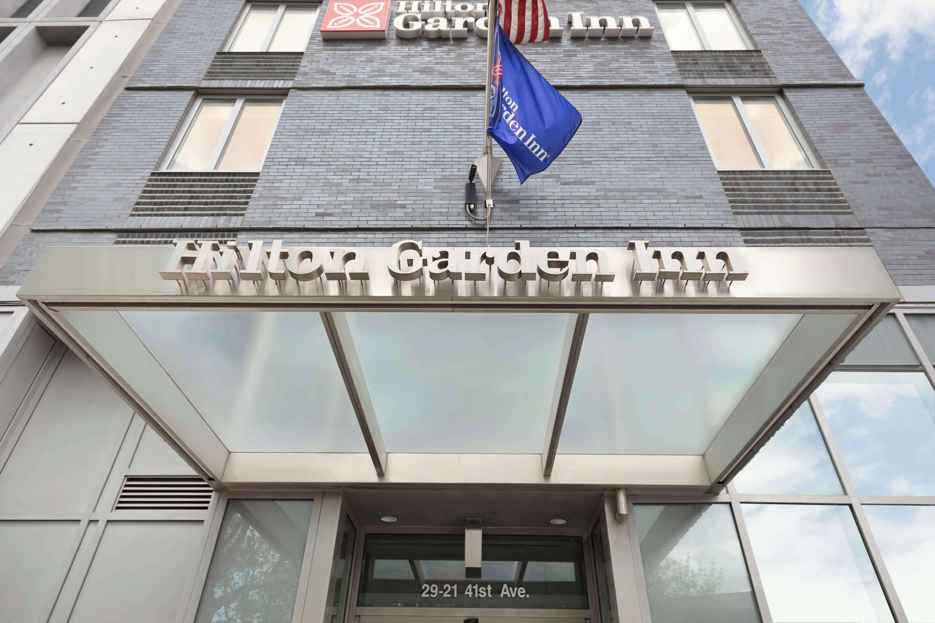 Hilton Garden Long Island Hotel 3*