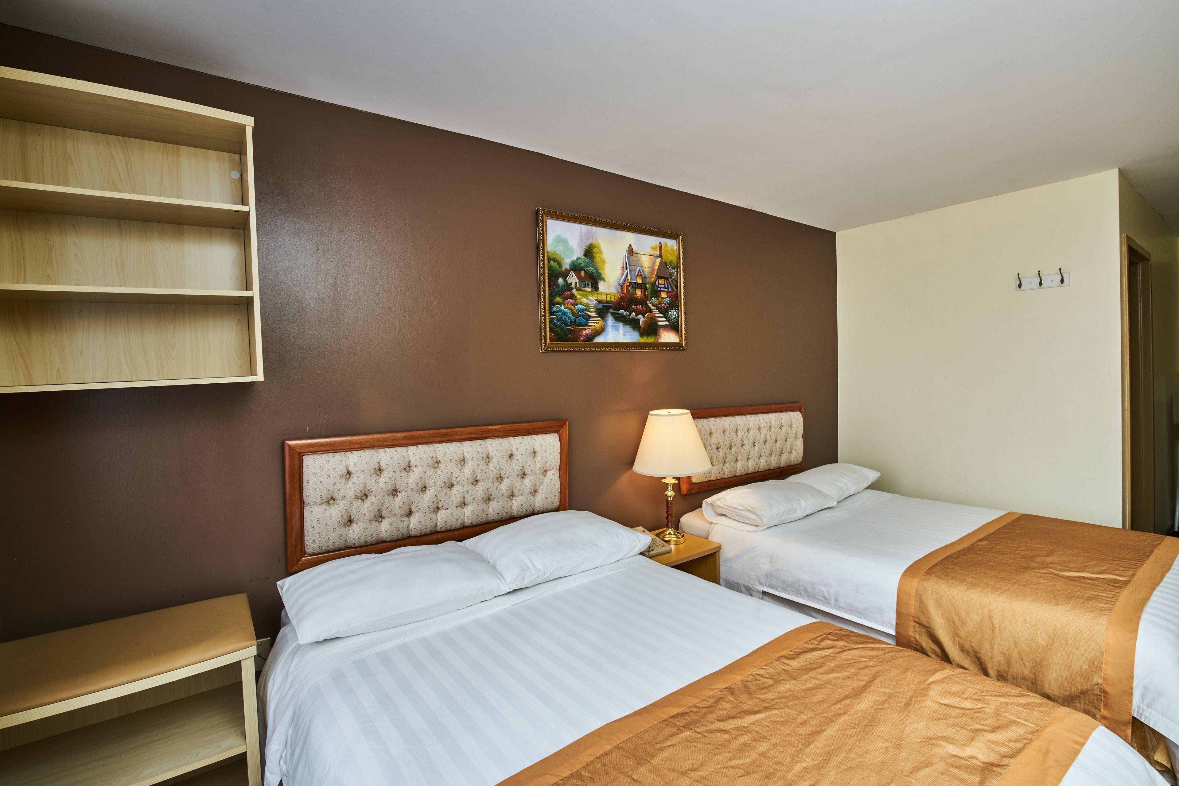 Hotel Flushing New York