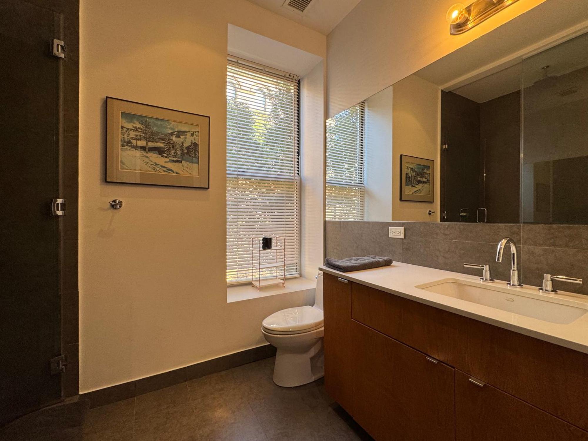 Large And Luxurious In Strivers Row