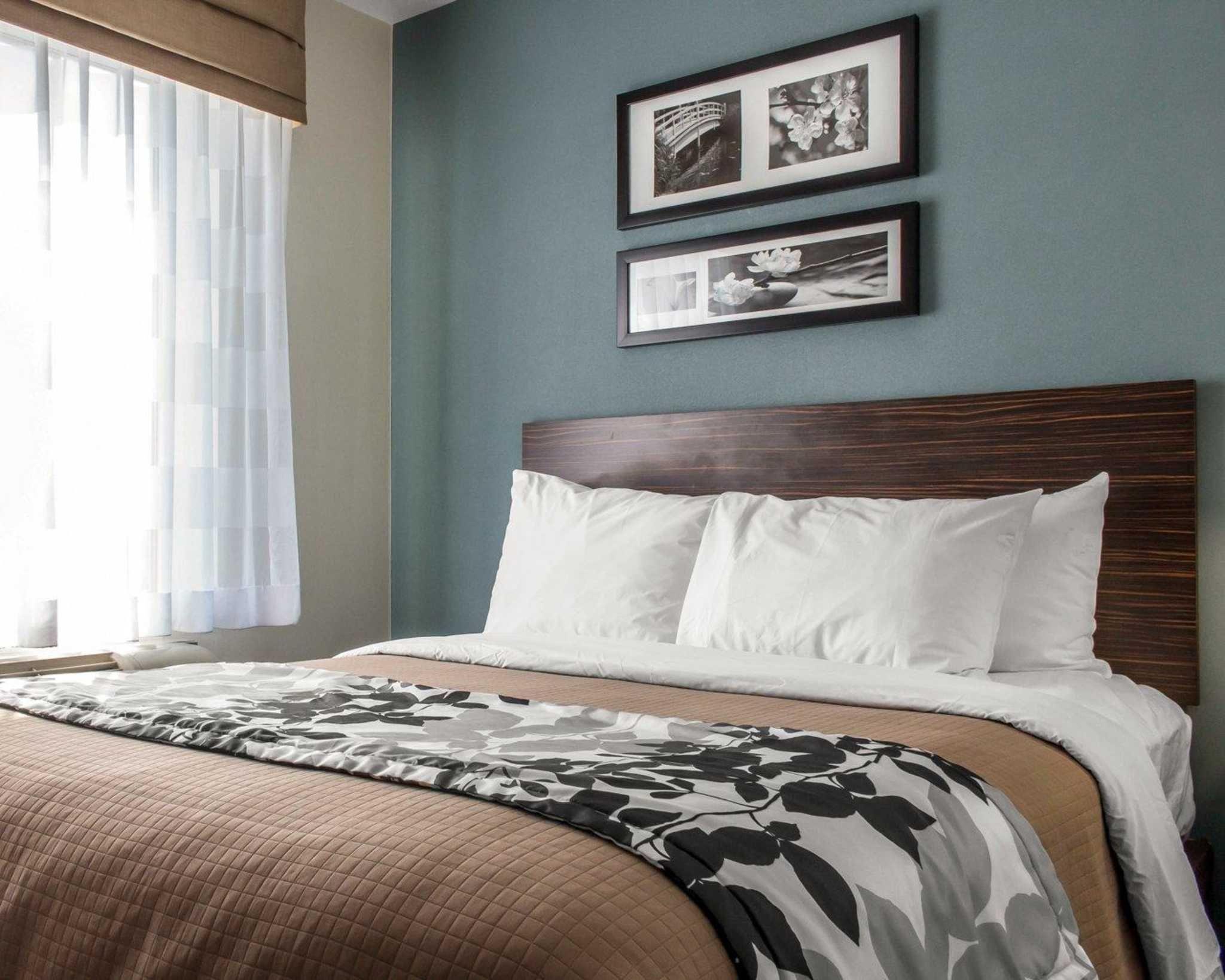 Hotel Sleep Brooklyn Coney Island New York