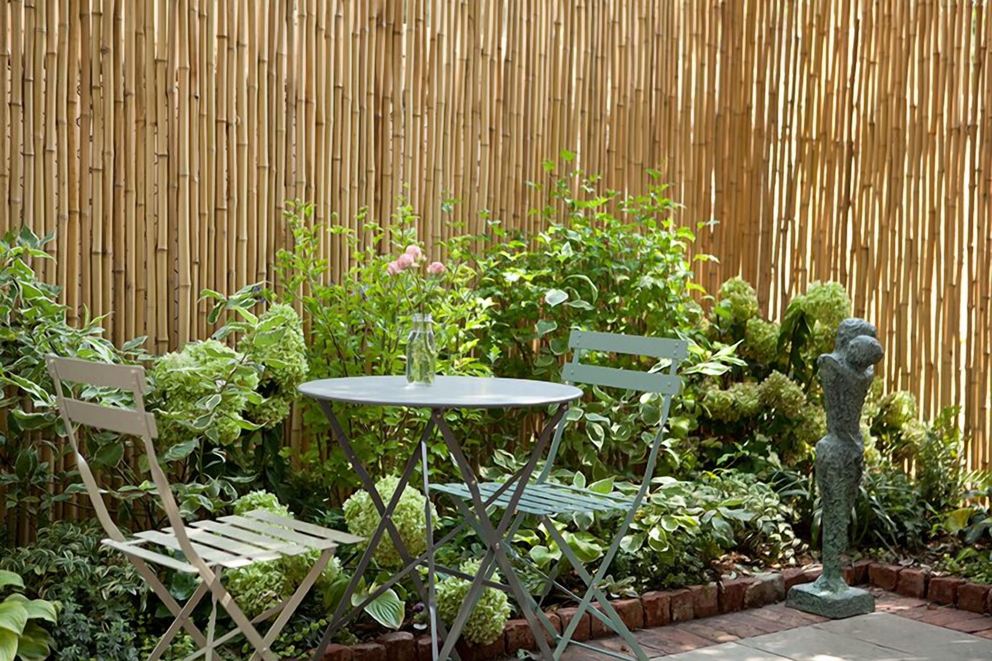 Arlington Place Hotel