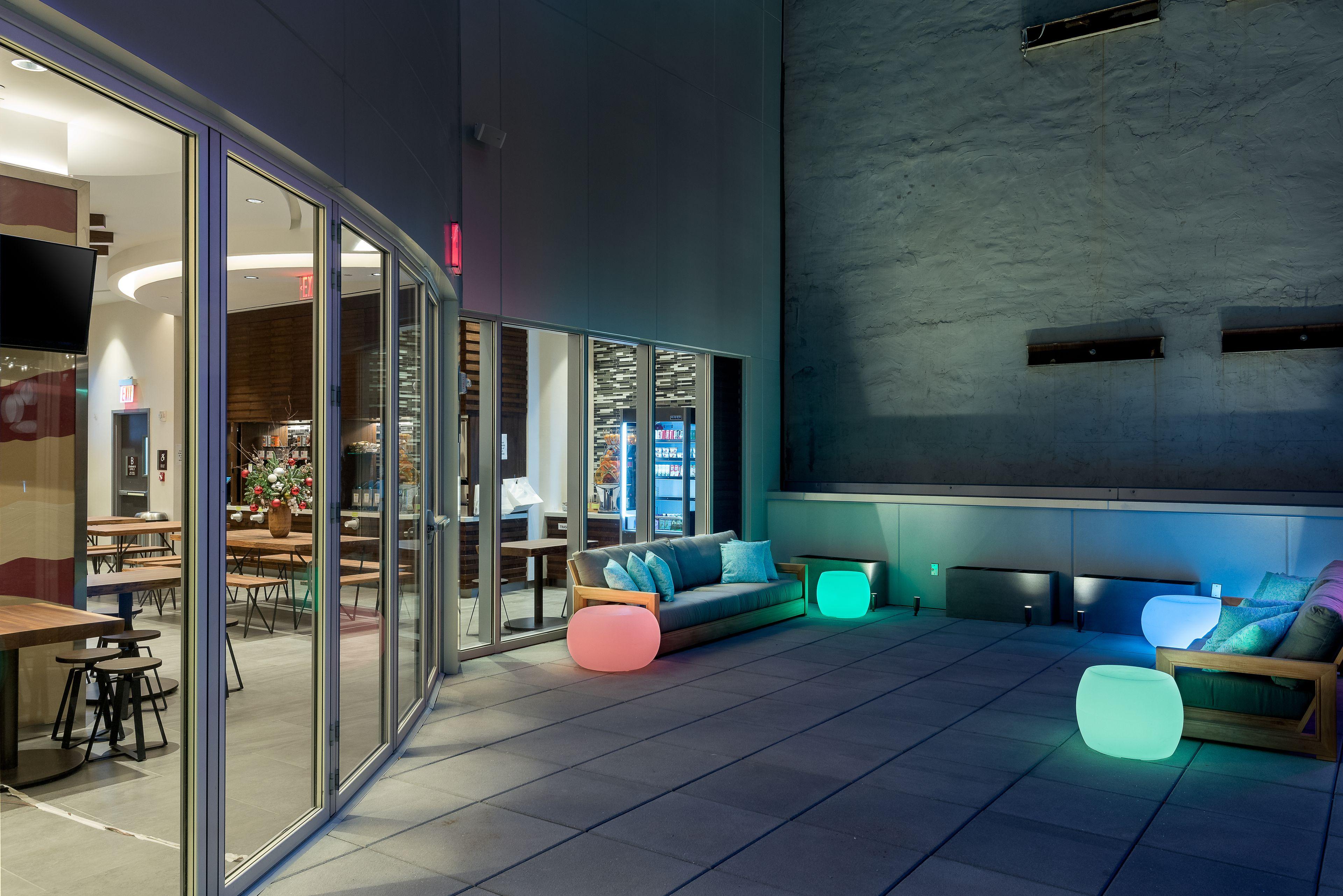 Even - Midtown East By Ihg Hotel 4*