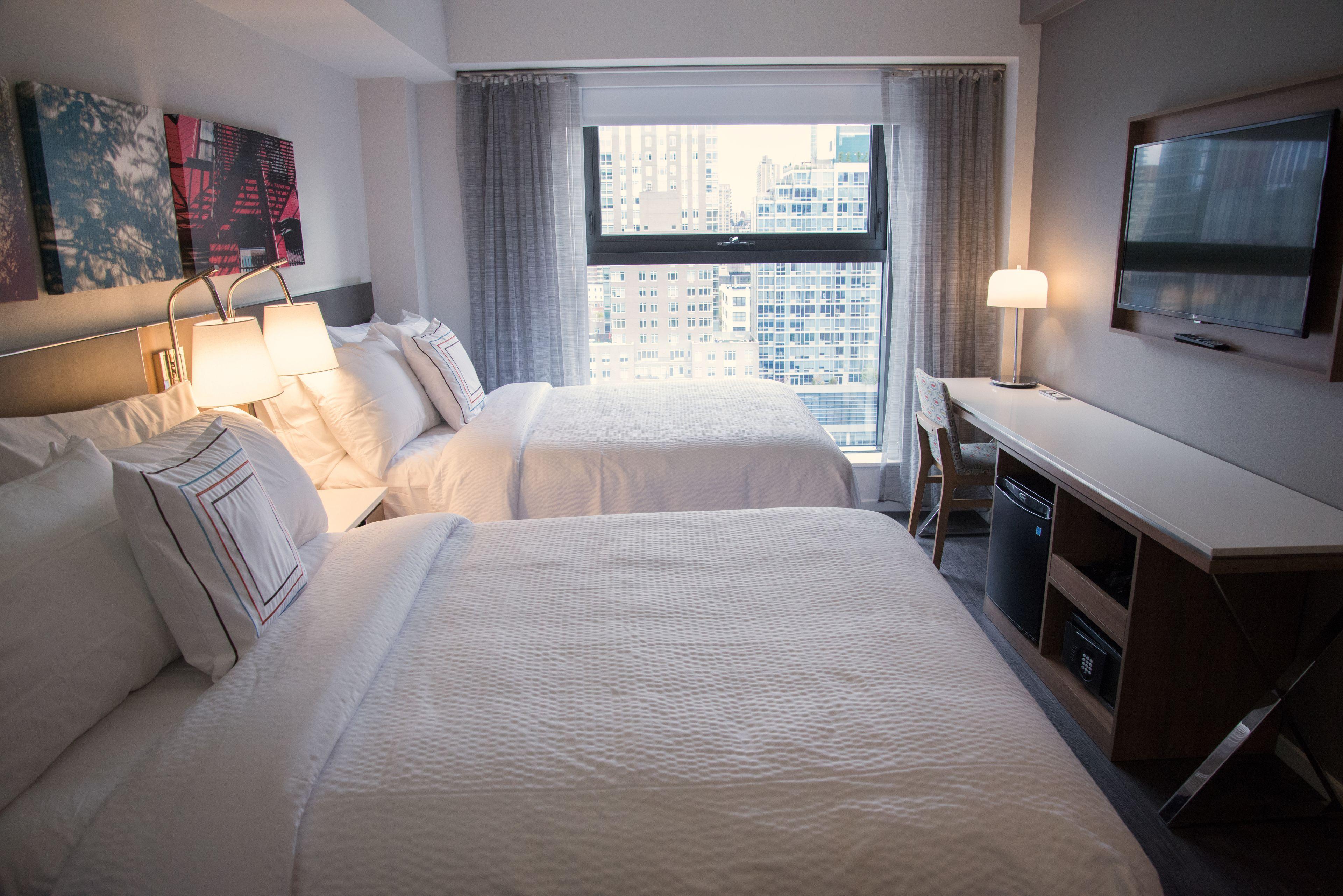 Fairfield & By Marriott Manhattan/central Park