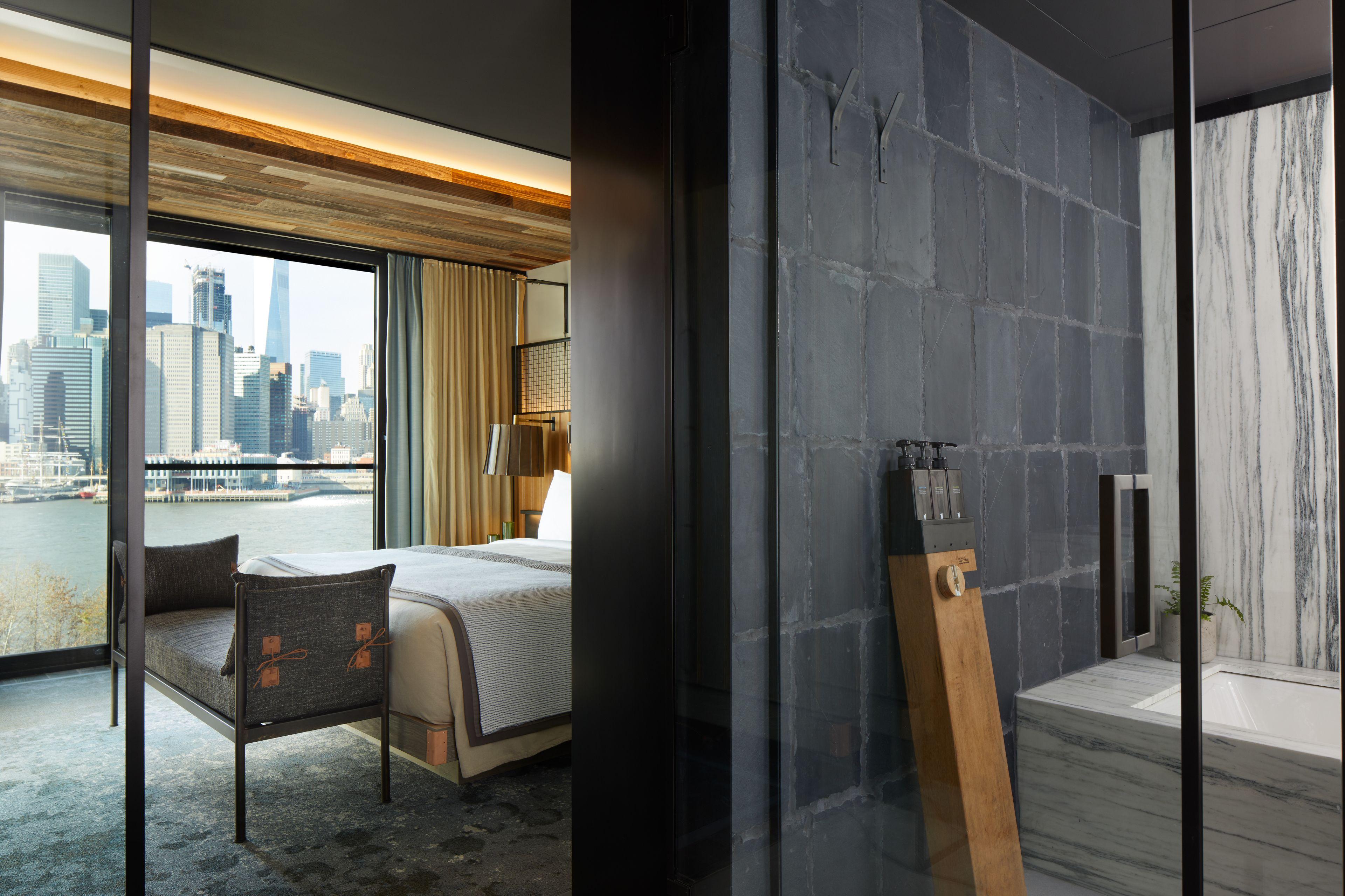 1 Brooklyn Bridge 5* New York