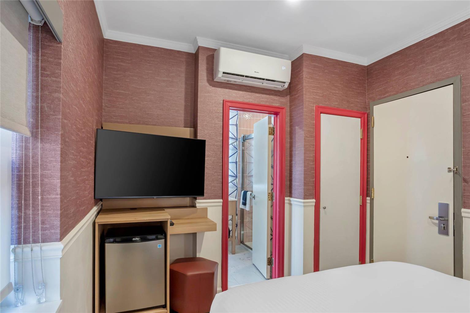 Mayfair Hotel, An Ascend Collection 3* New York