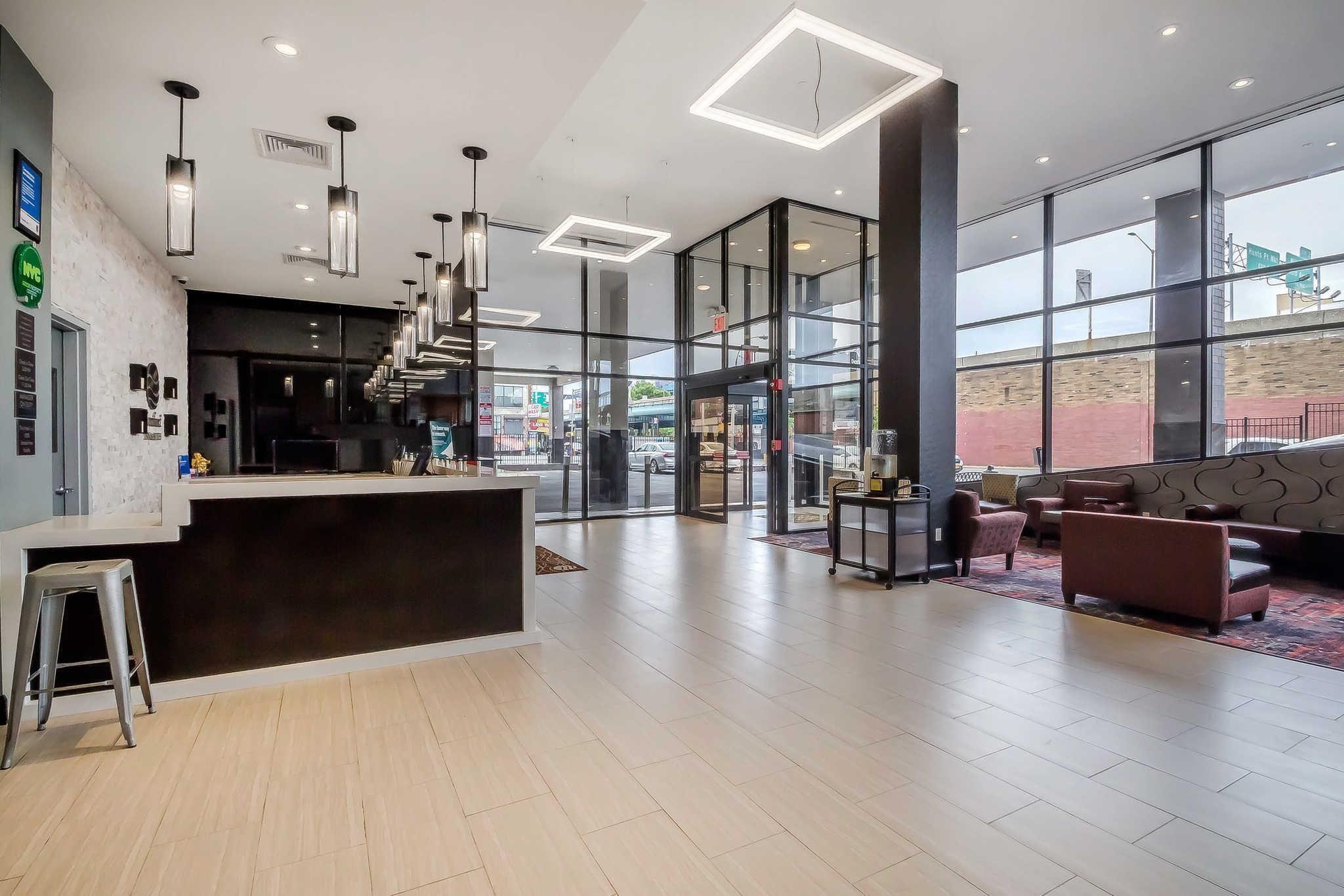 Hotel Comfort & Near Stadium