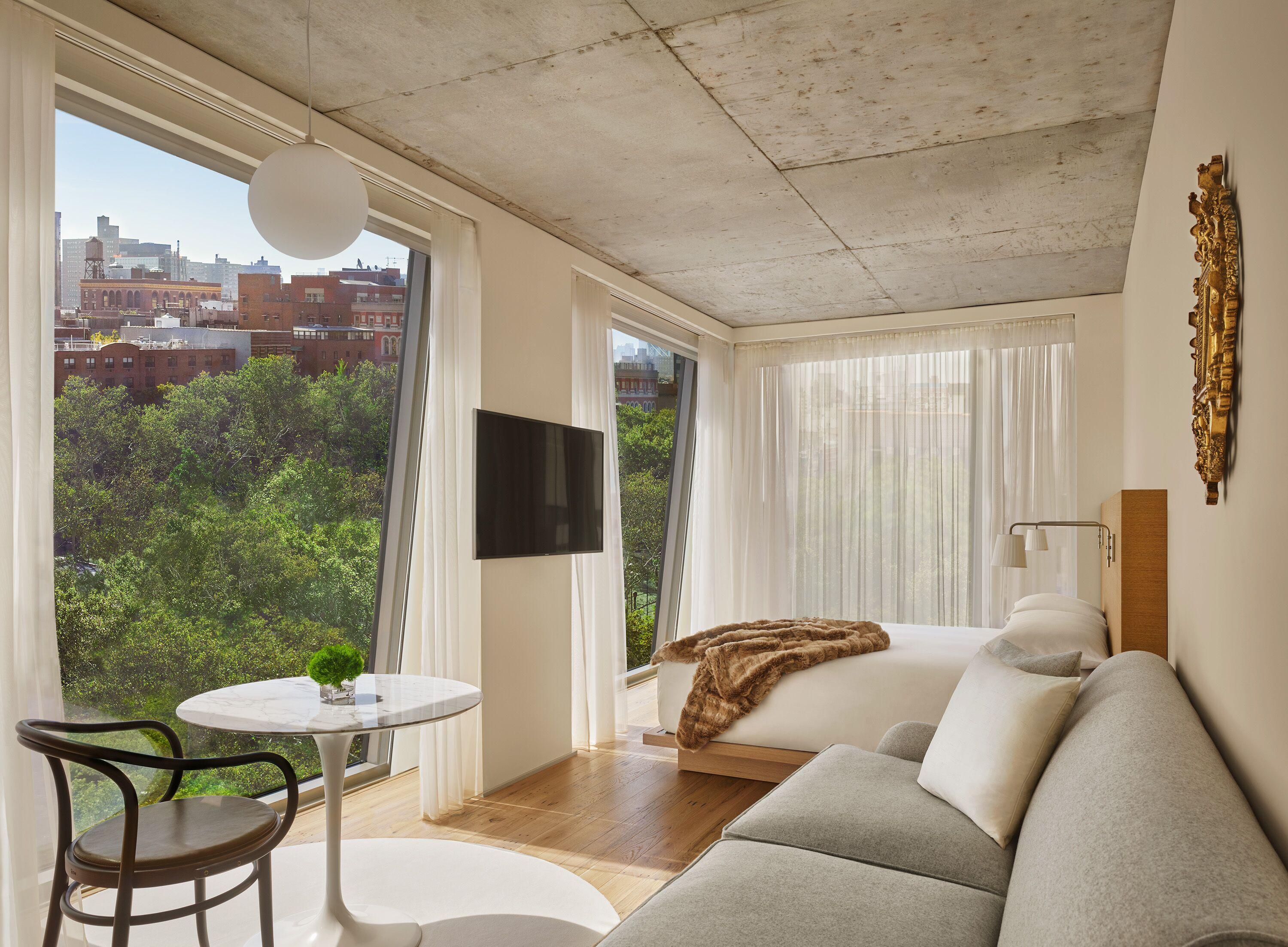 Hotel Public, An Ian Schrager