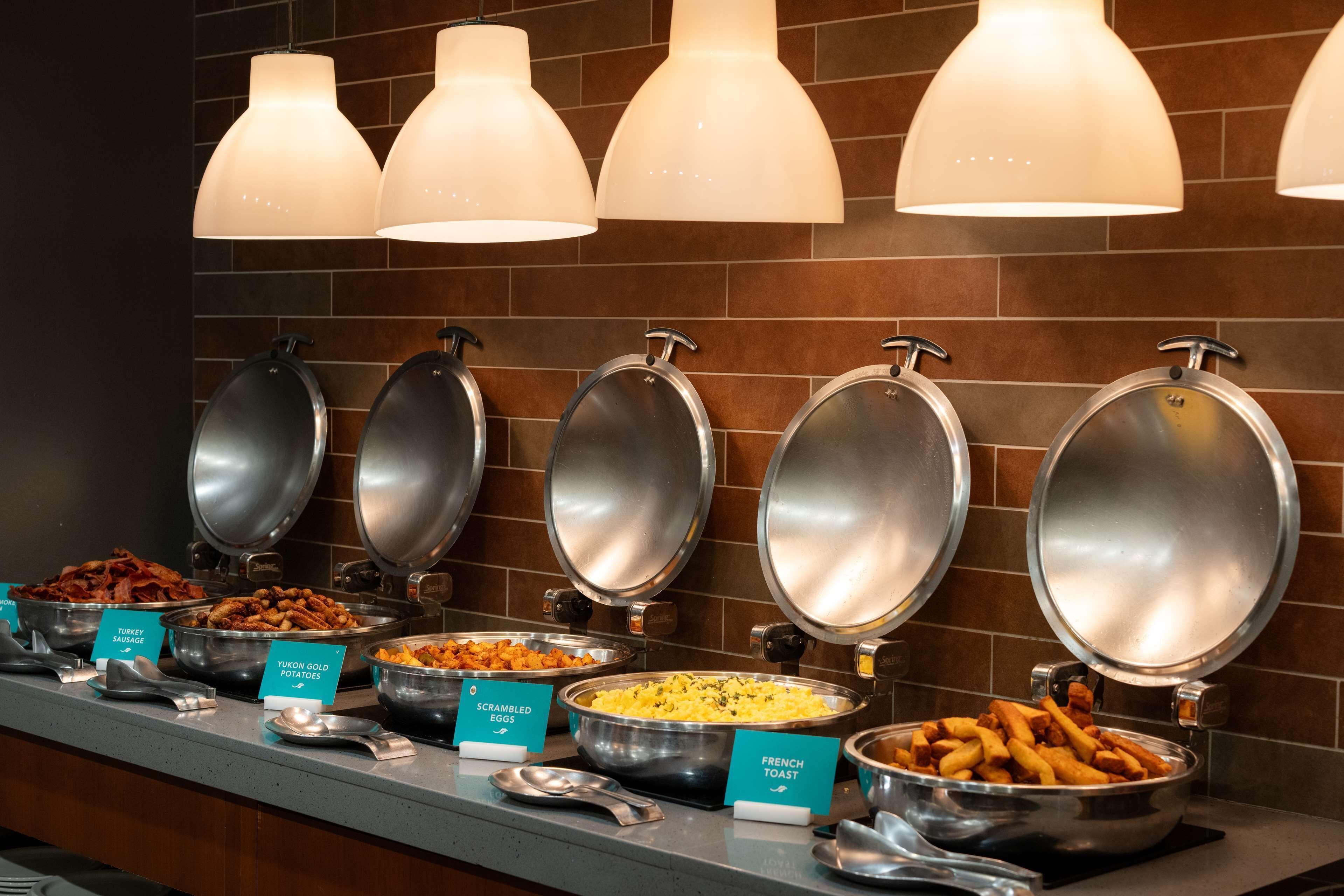 Hotel Embassy By Hilton Manhattan Times Square 4*