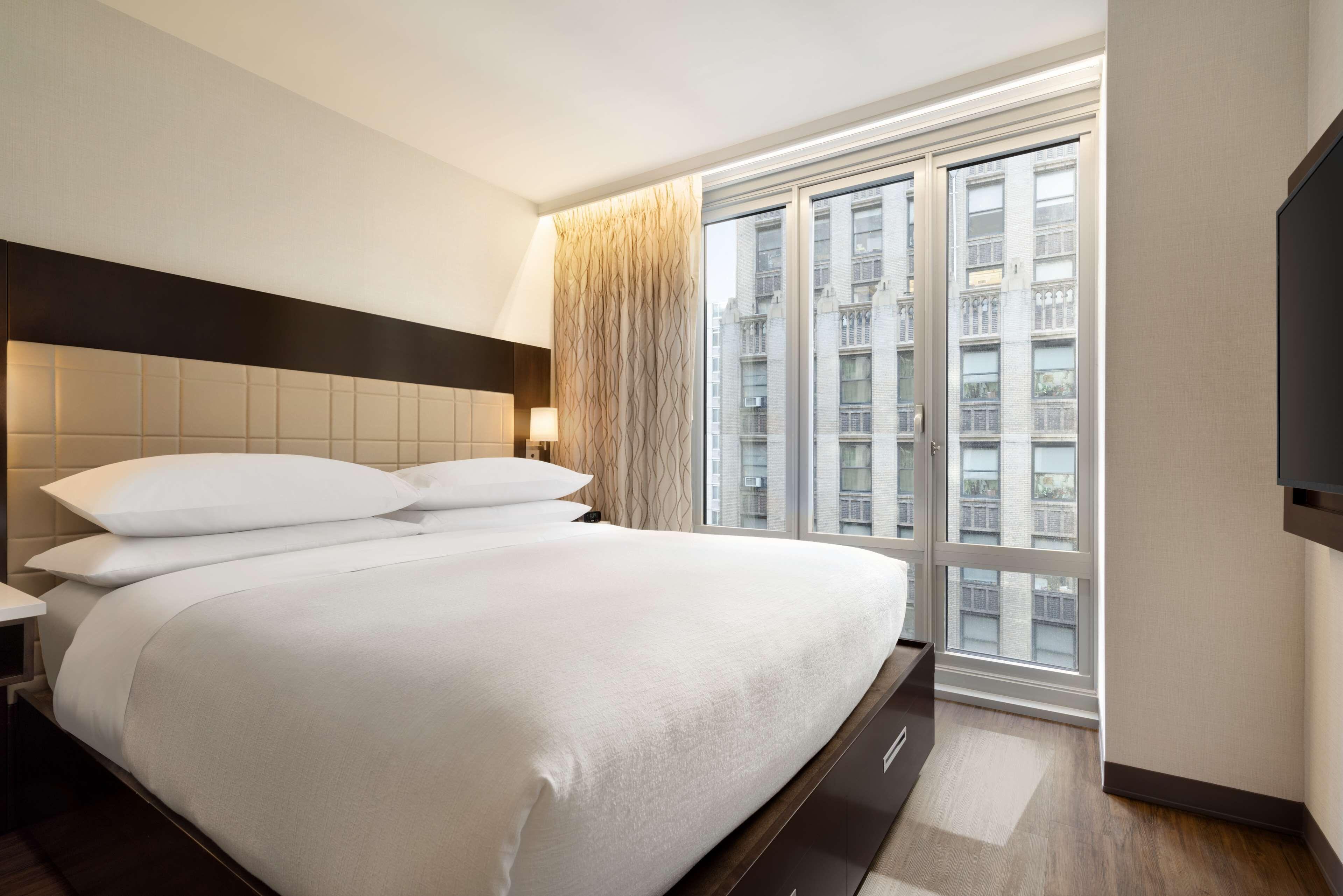 Embassy By Hilton Manhattan Times Square 4* New York