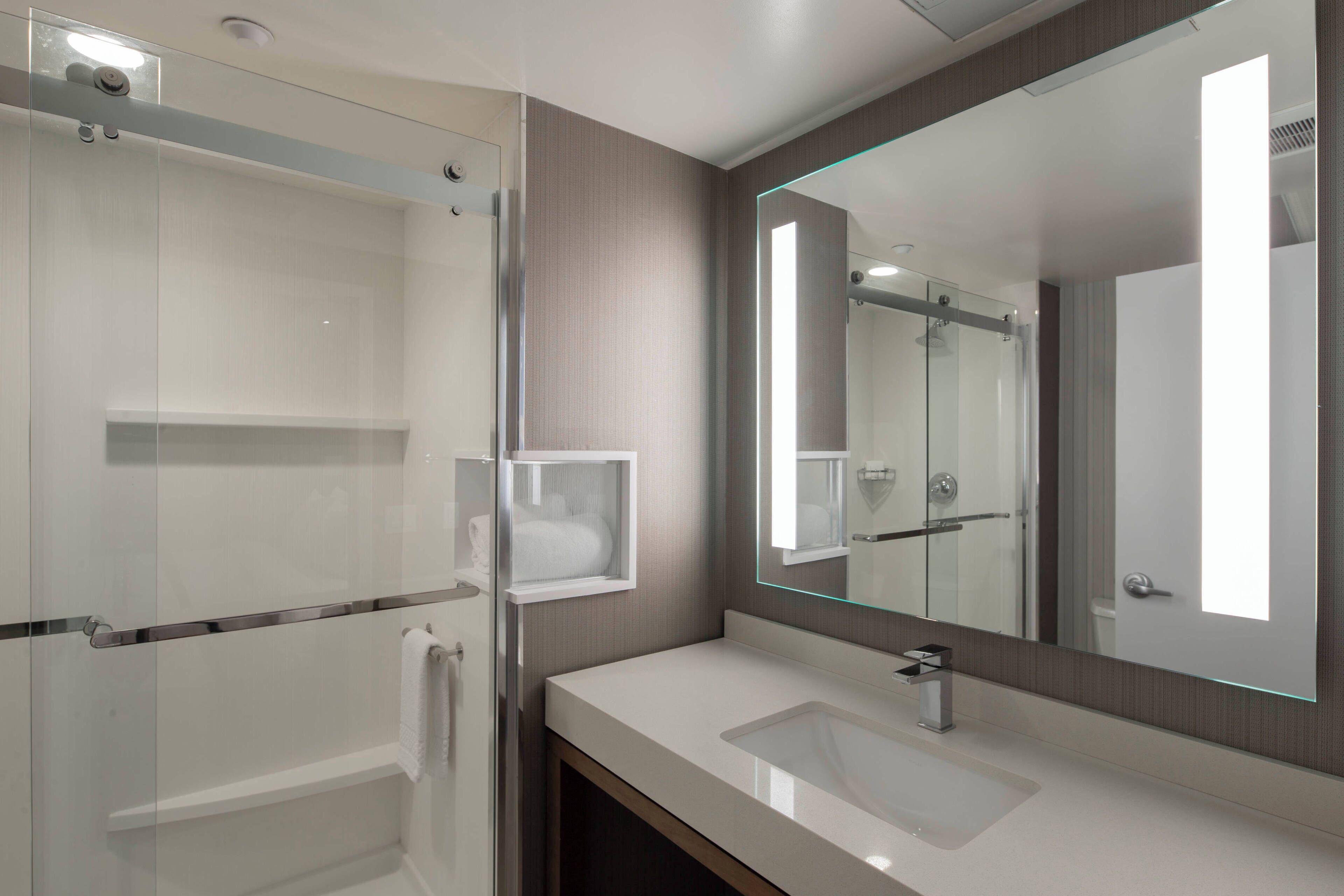 Hotel Courtyard By Marriott Queens/fresh Meadows New York