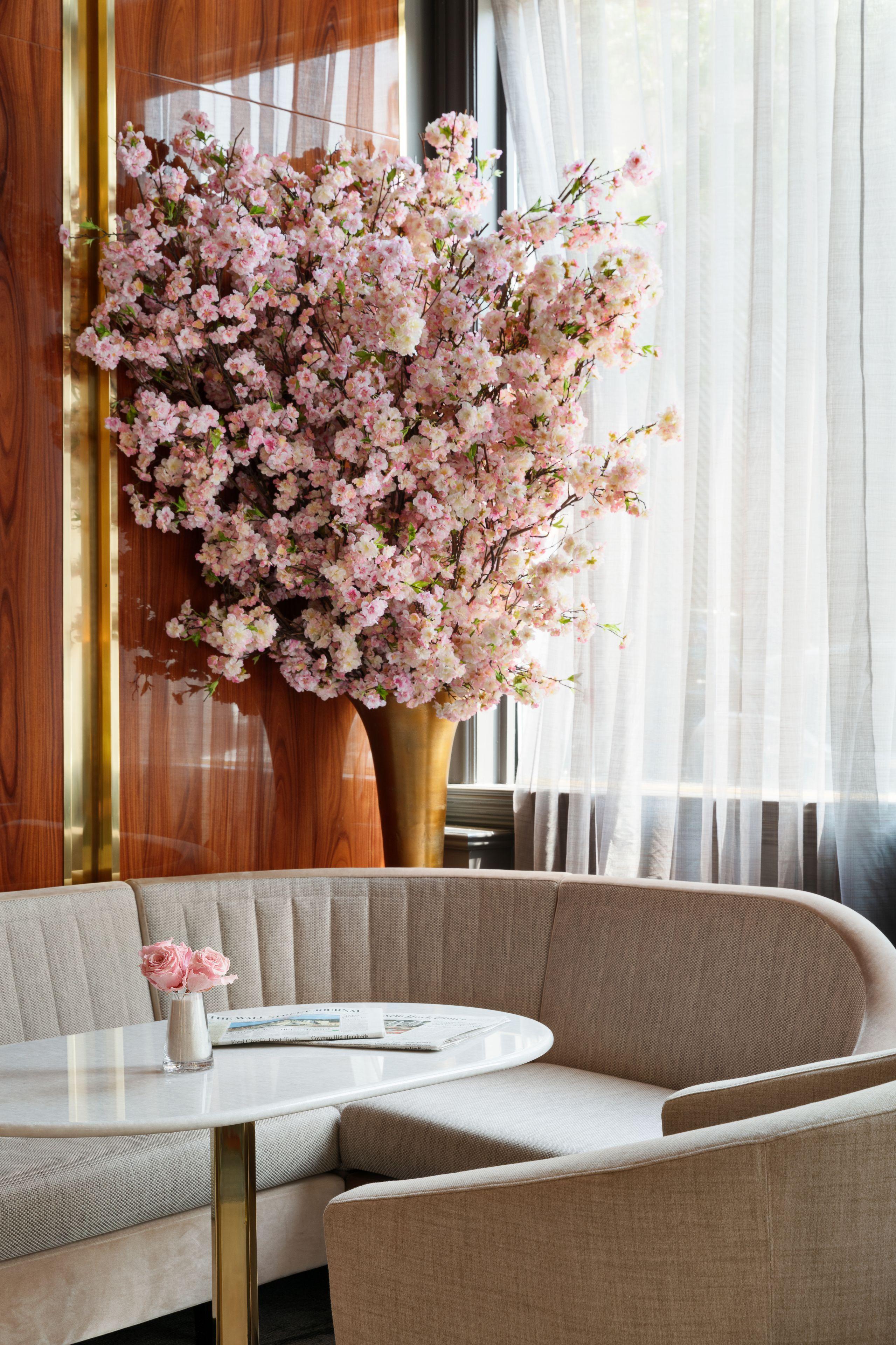 33 Hotel, City, Seaport 5*